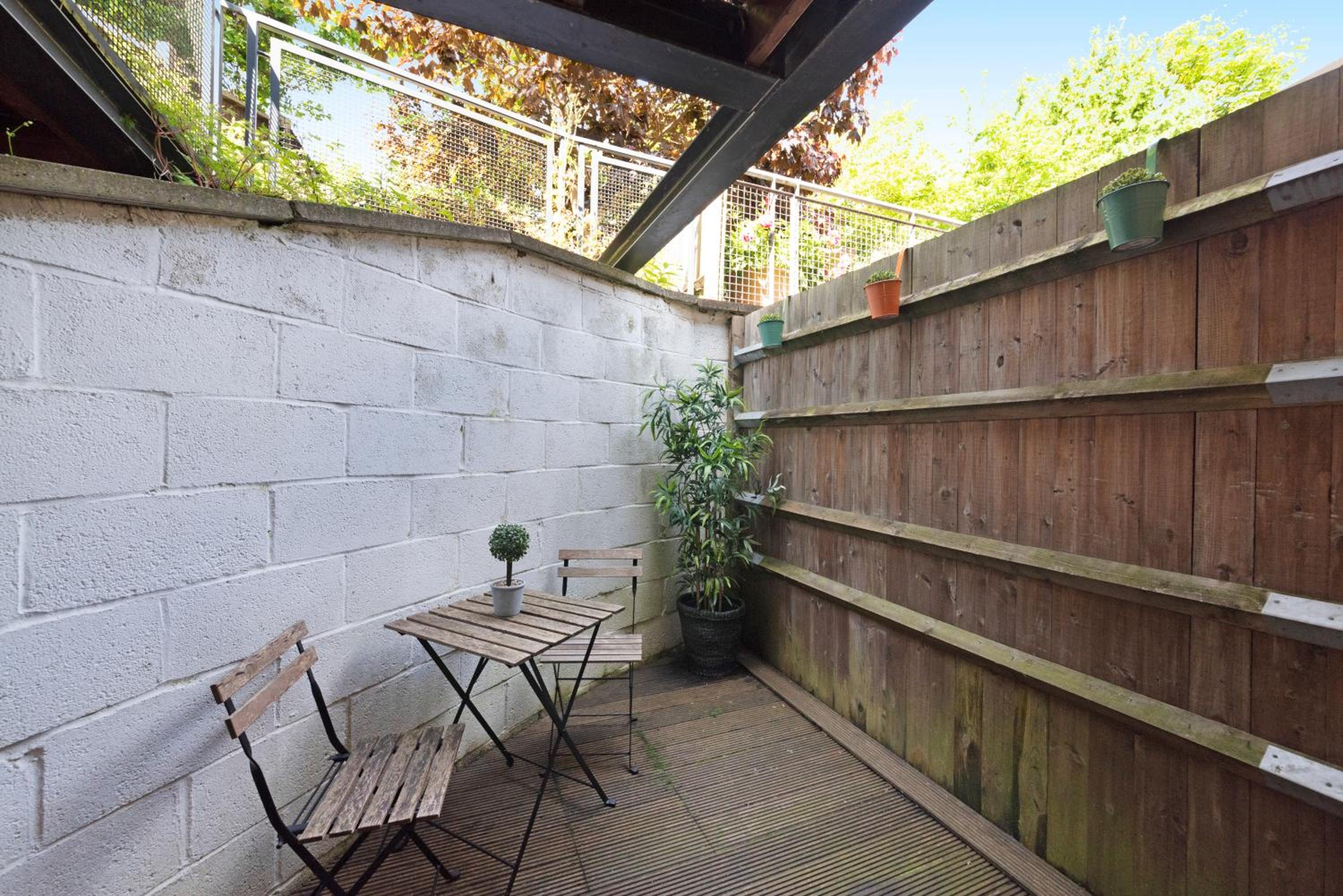 outdoor bbq area