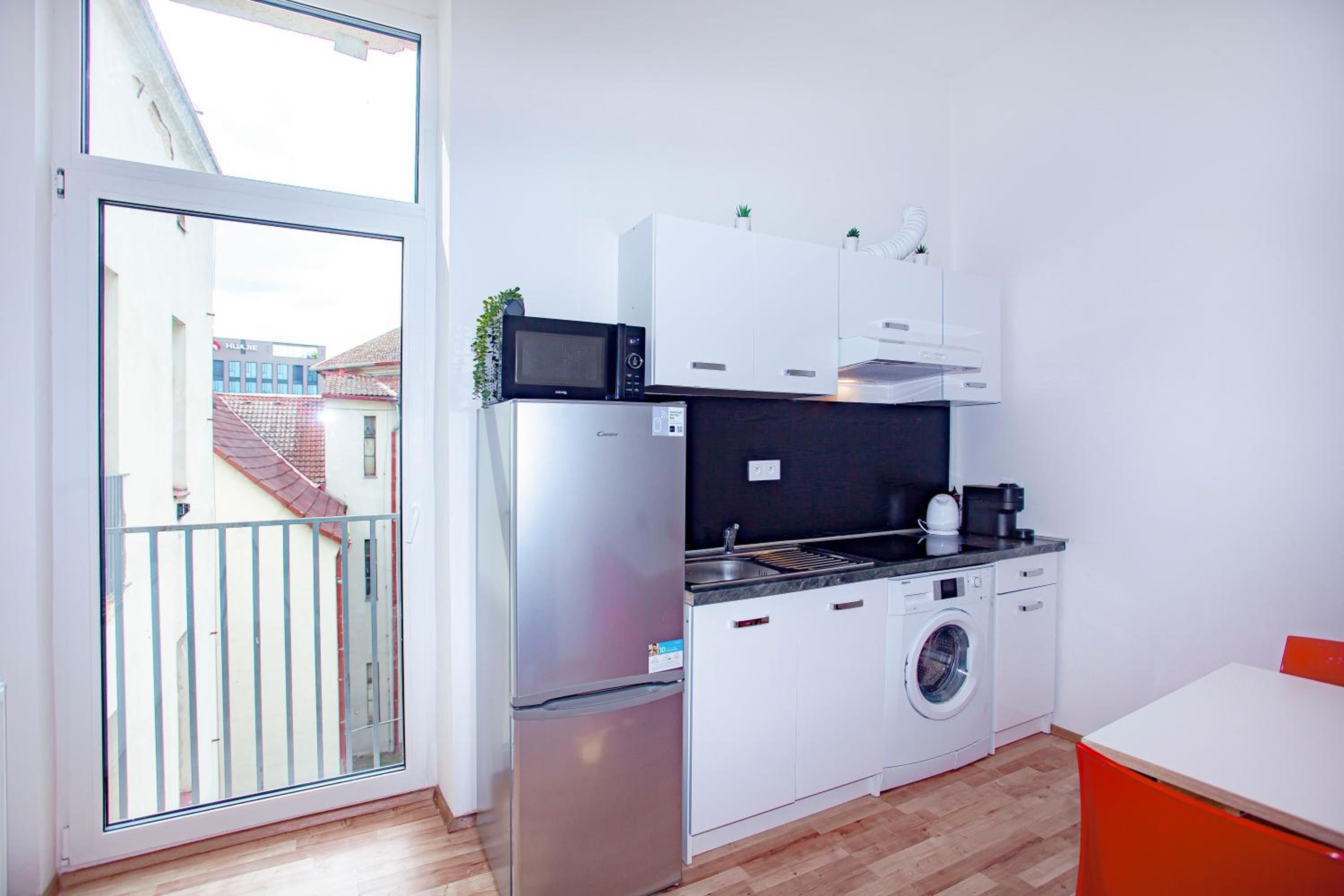 Elegance Apartments