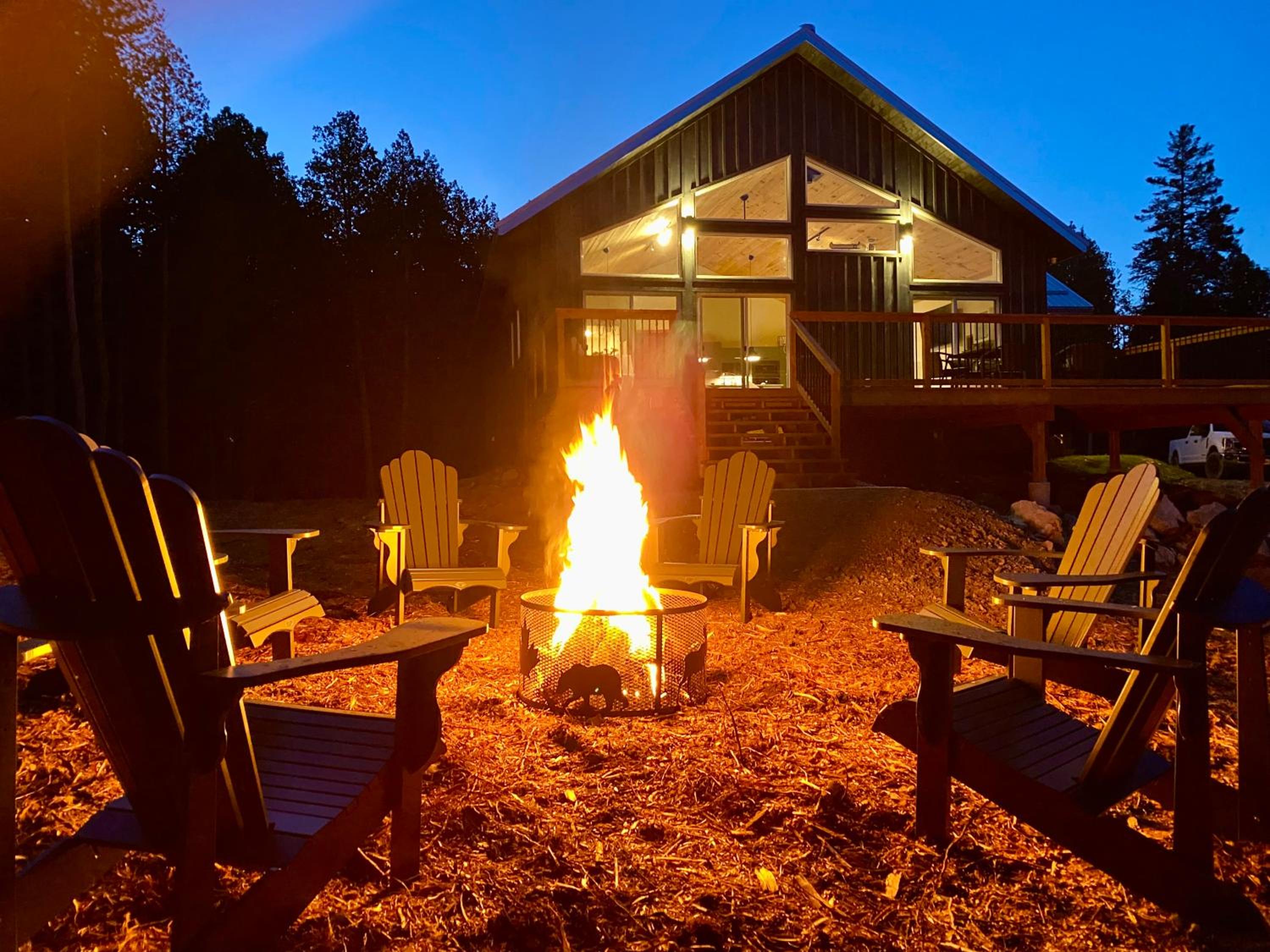 Tobermory Village Getaway