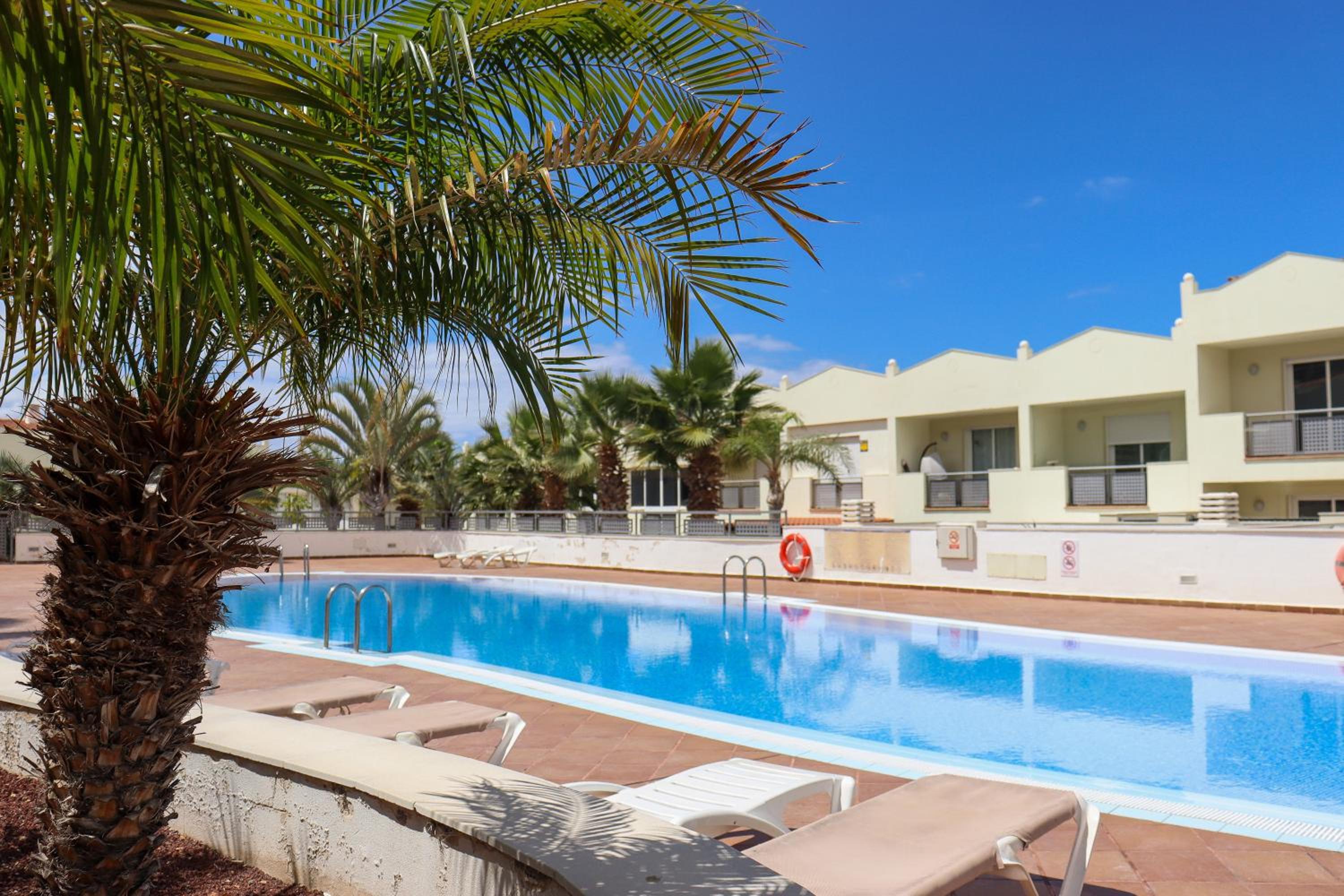 Cozy Villa Oasis Vista Mare