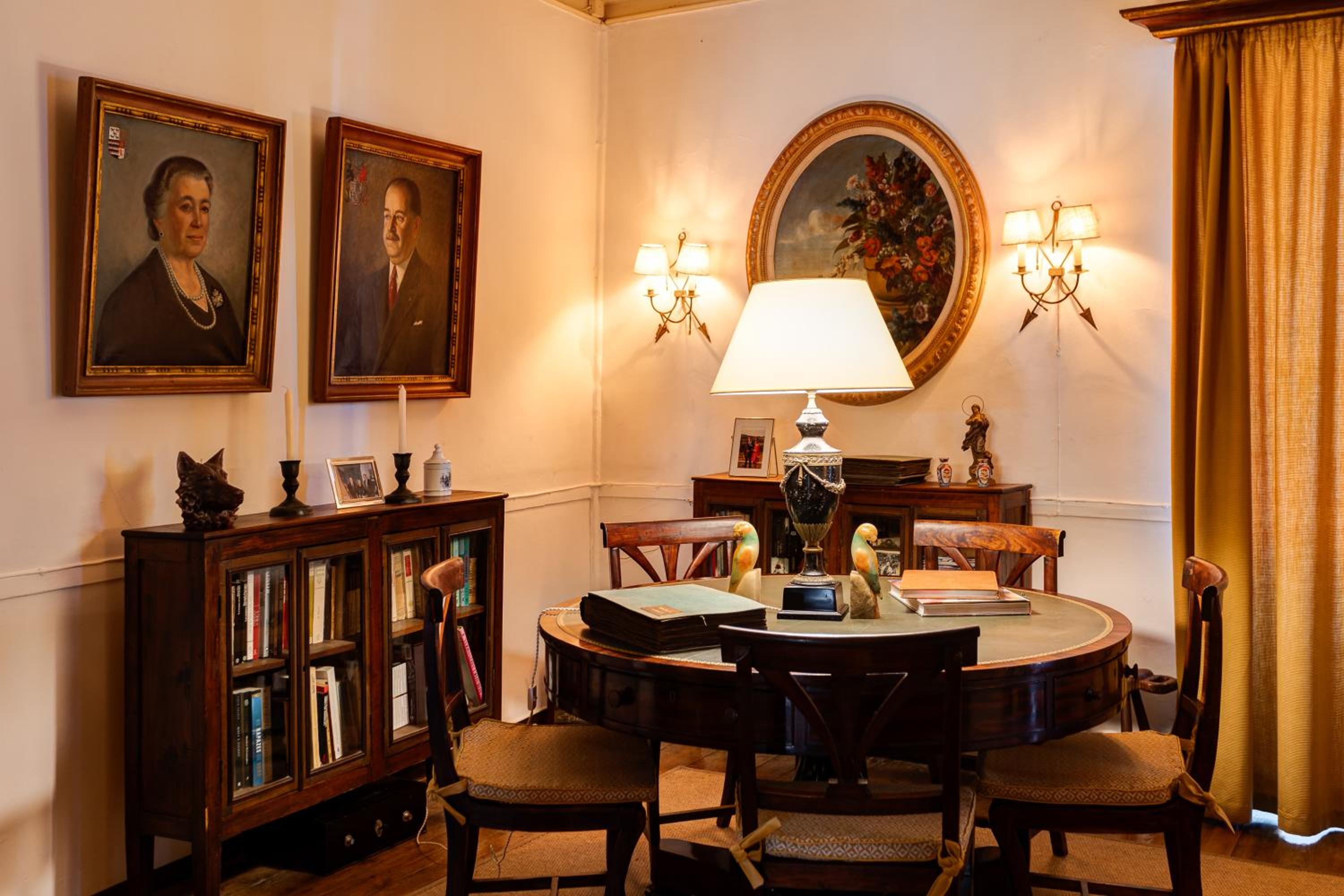 Casa De Santiago