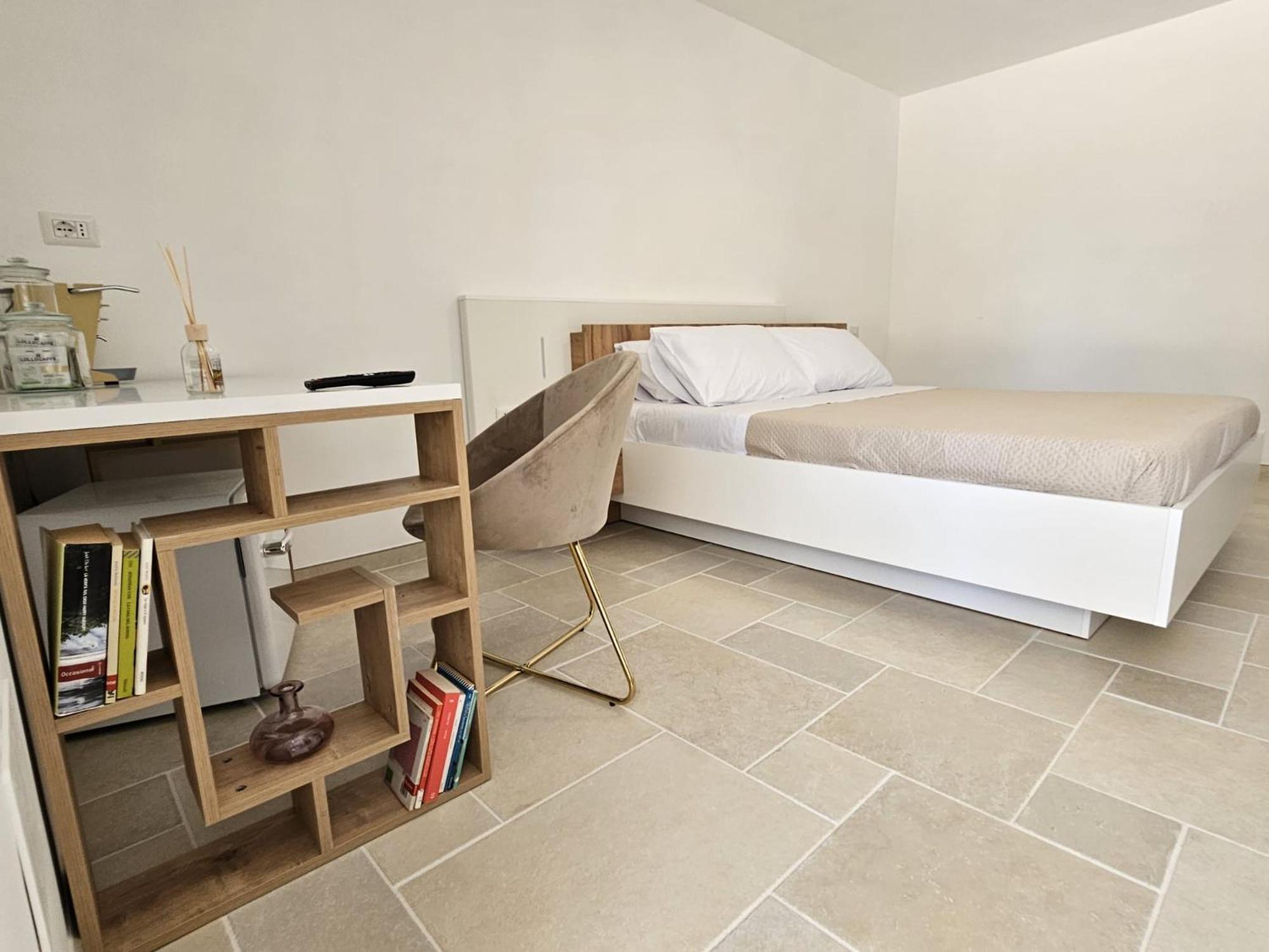 Le Carrube Rooms