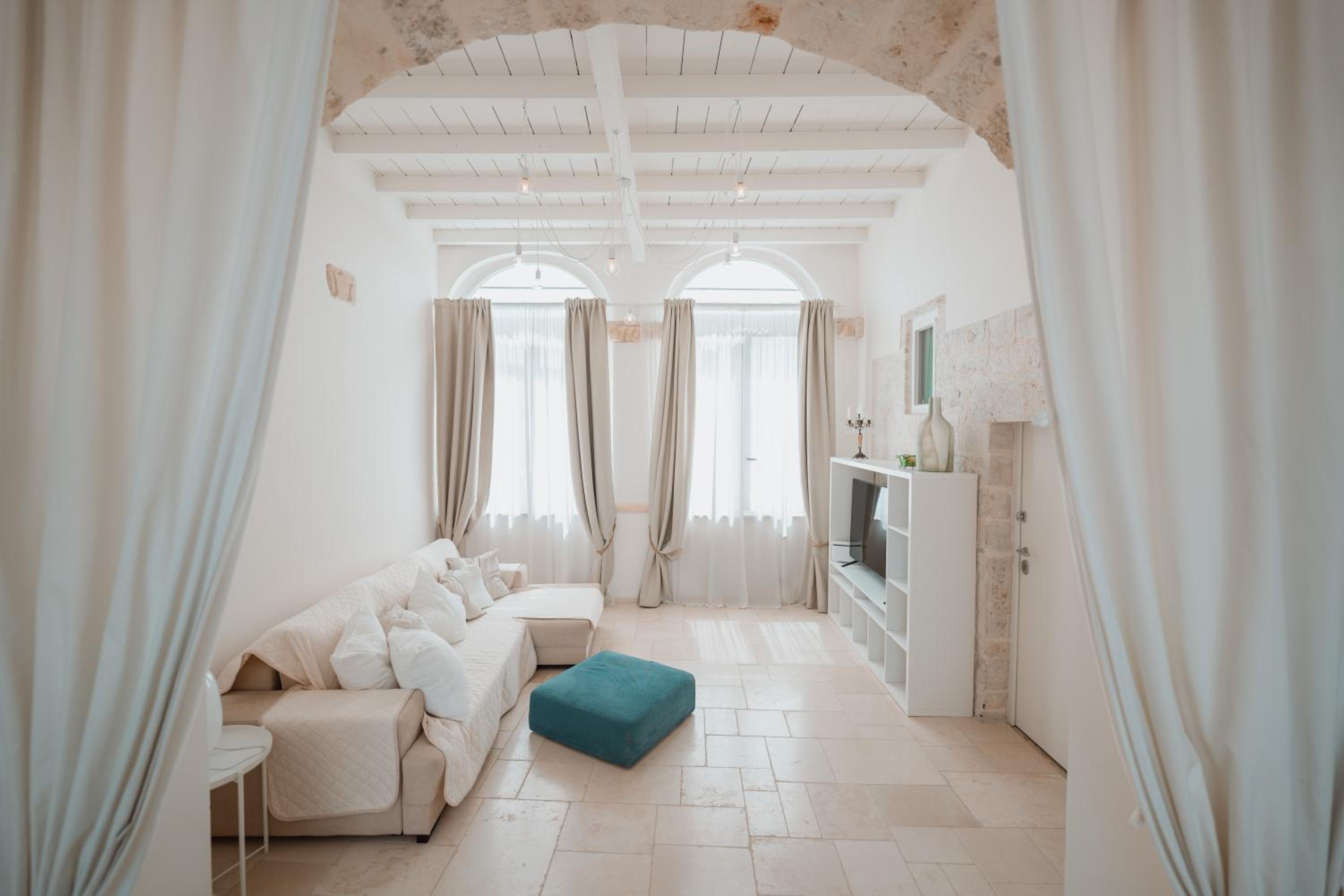 Le Arcate sul Mare view 5