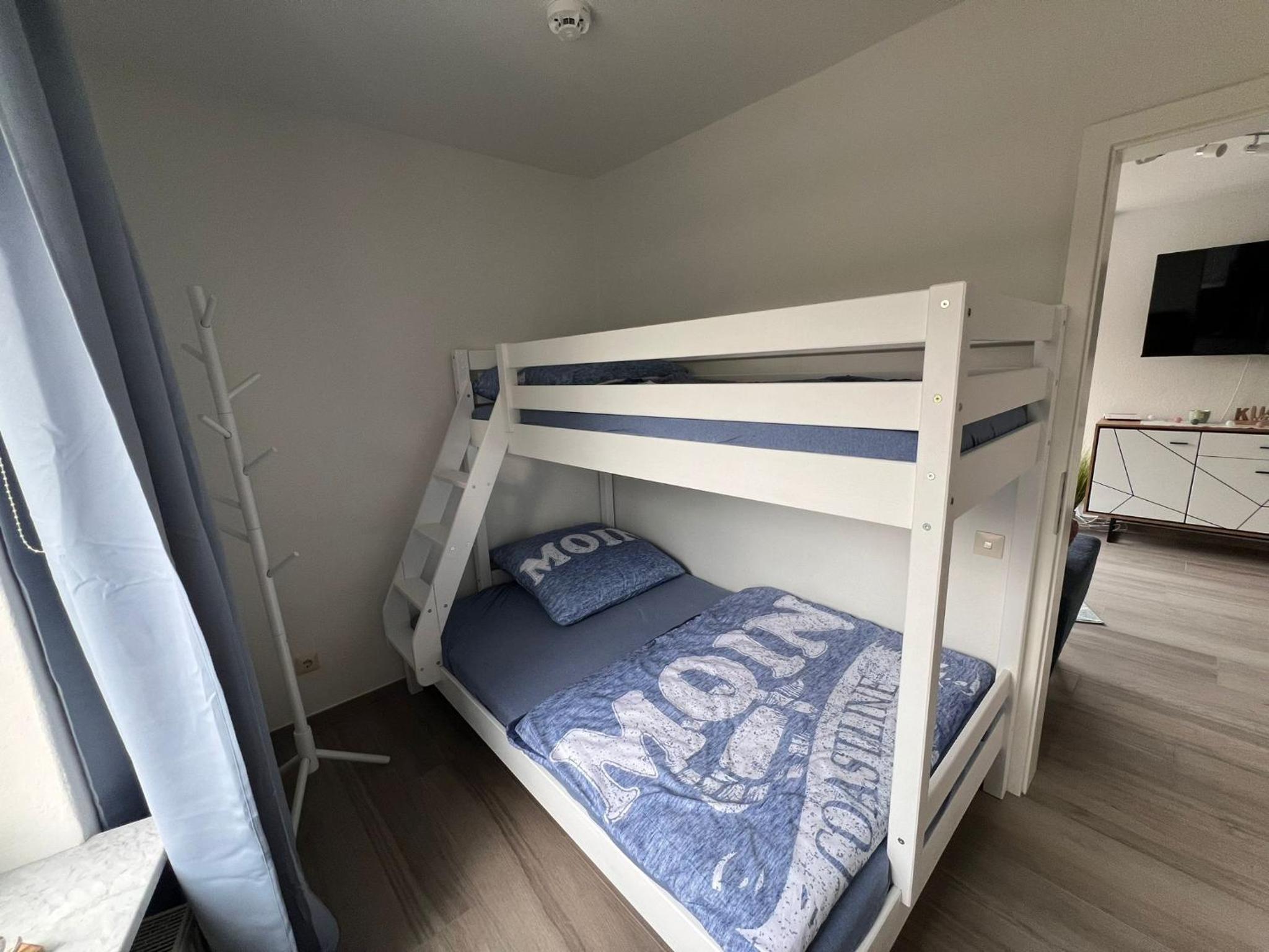Sonnenaufgang en Grömitz — bedroom