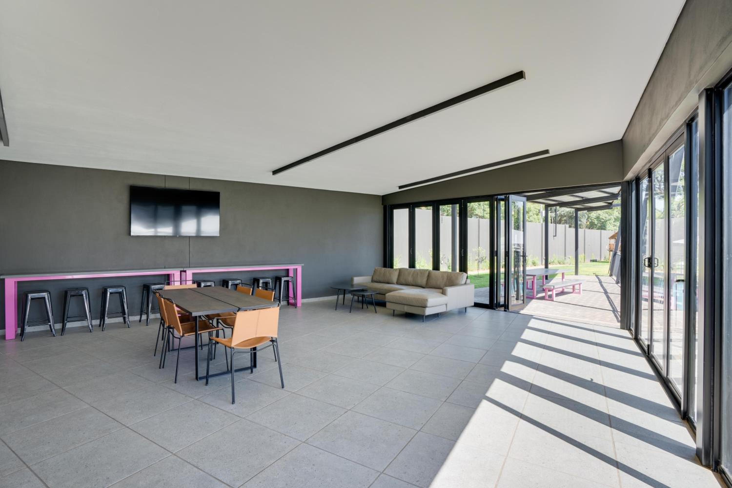 meeting & event spaces