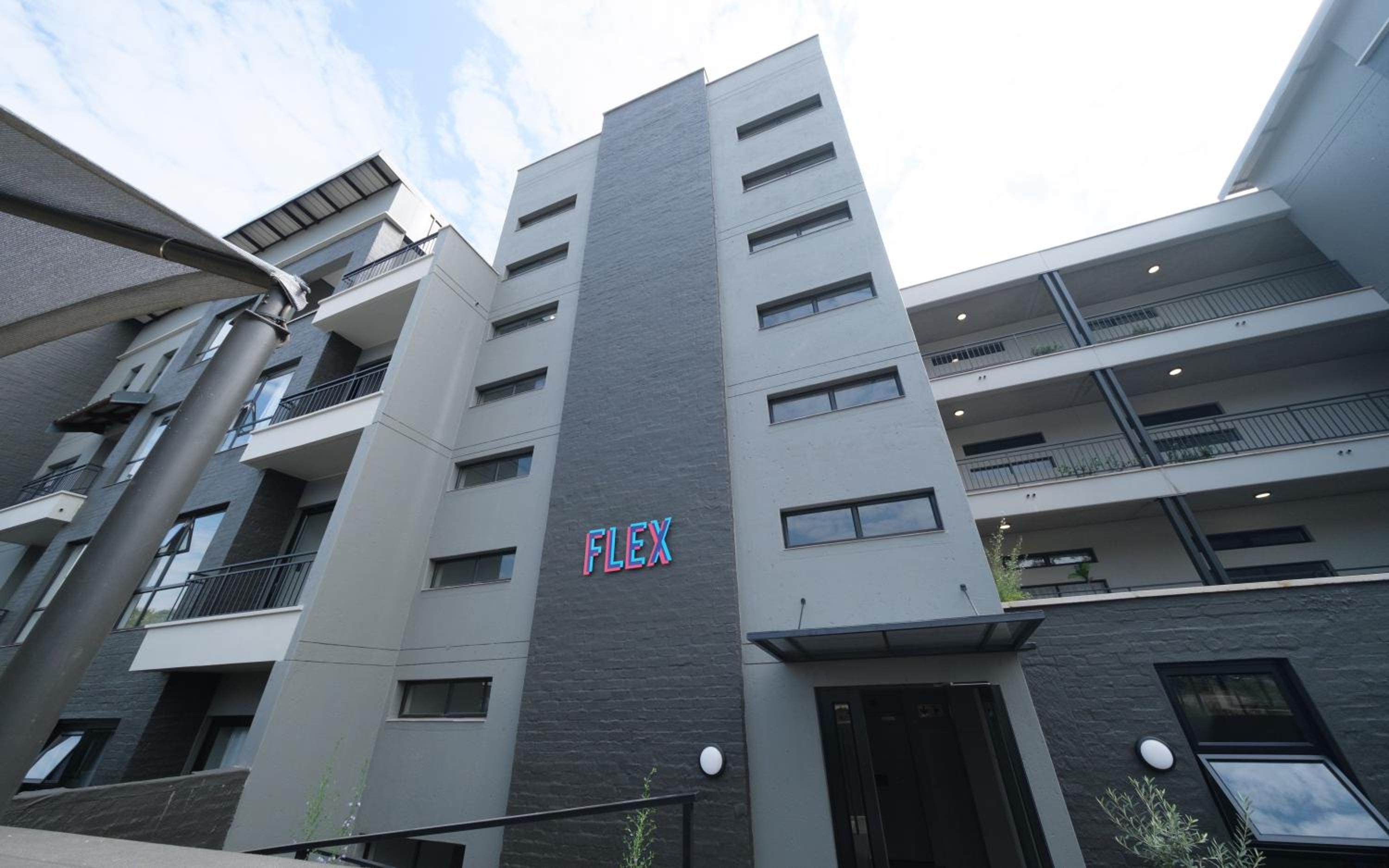 Lux Apartment with Views 91A