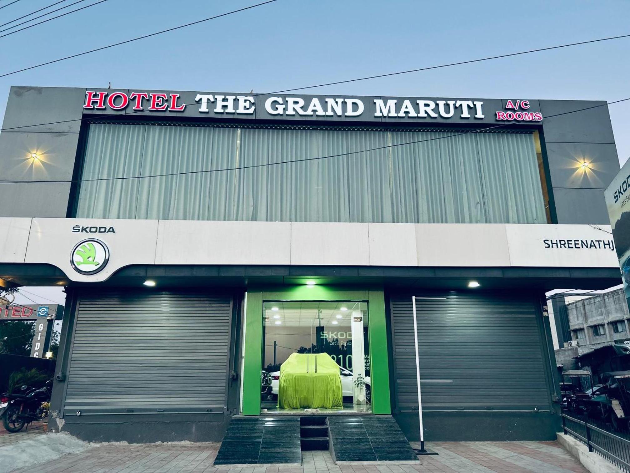 HOTEL THE GRAND MARUTI view 4