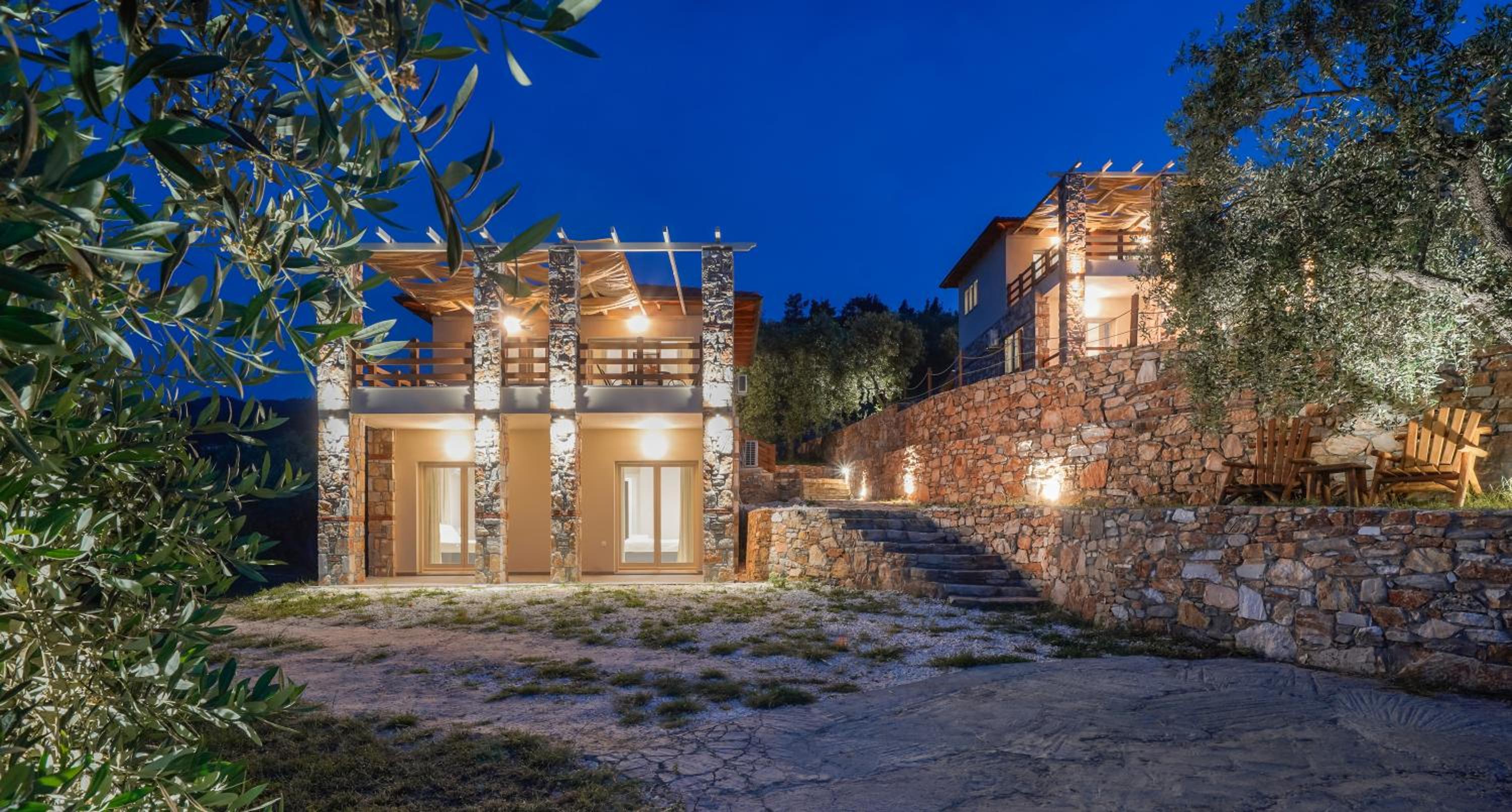 Helicon Luxury Villas