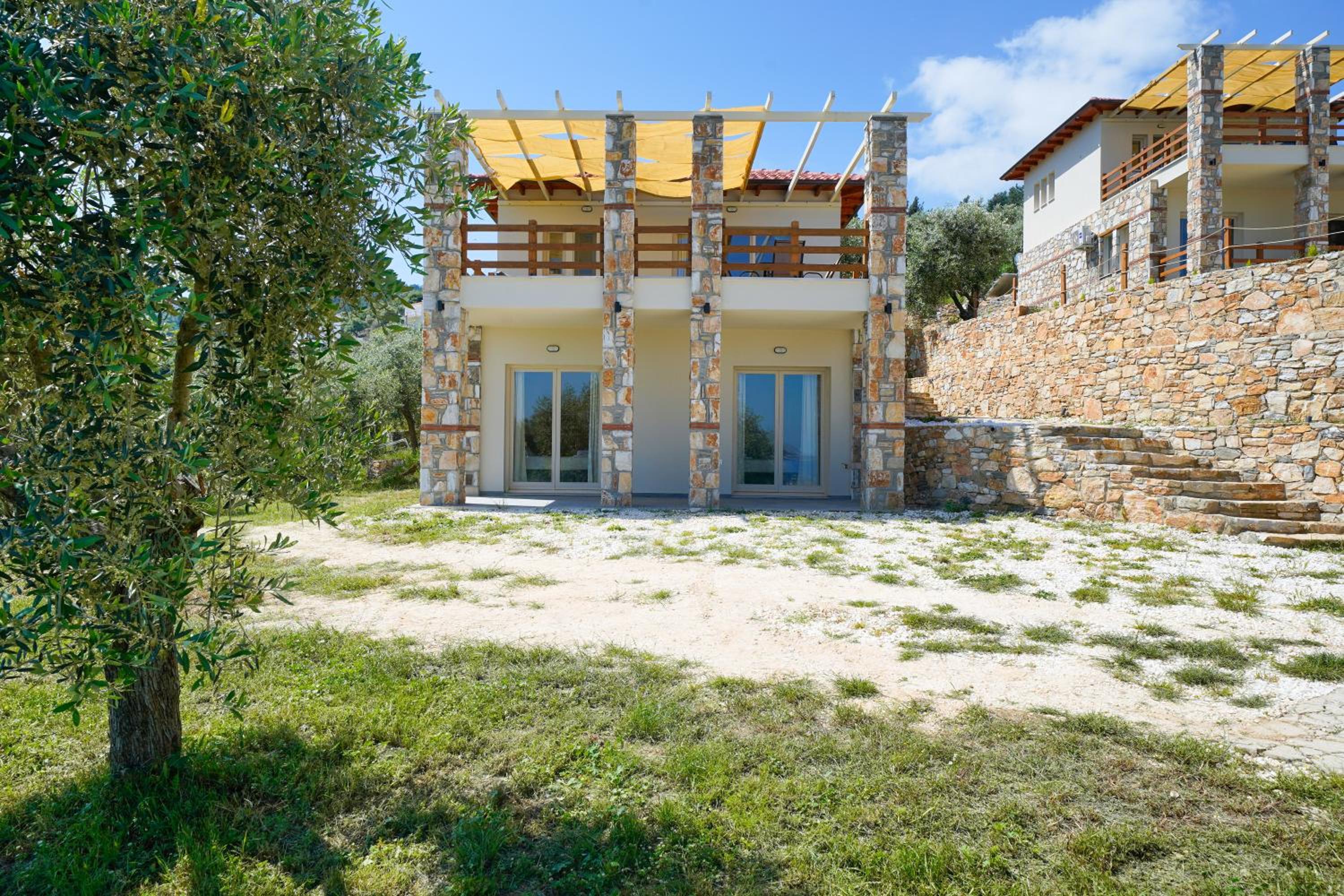 Helicon Luxury Villas