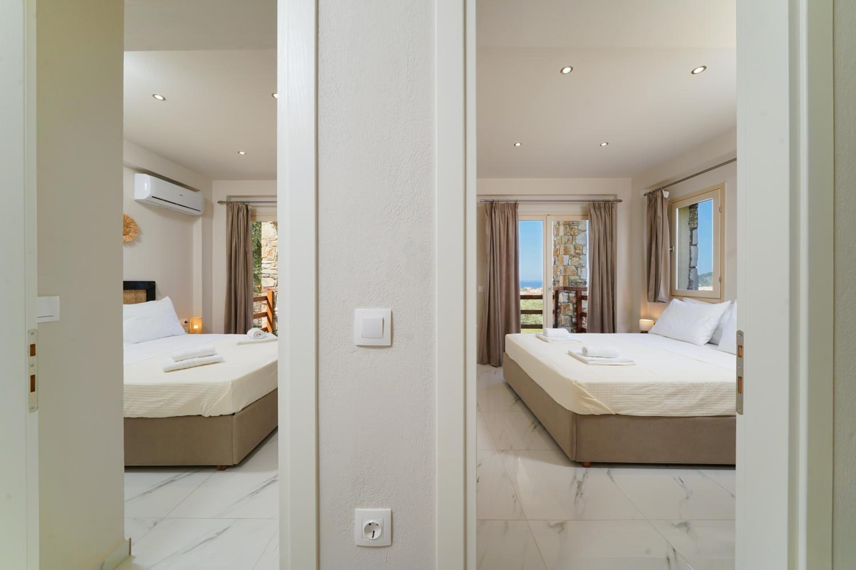 Helicon Luxury Villas