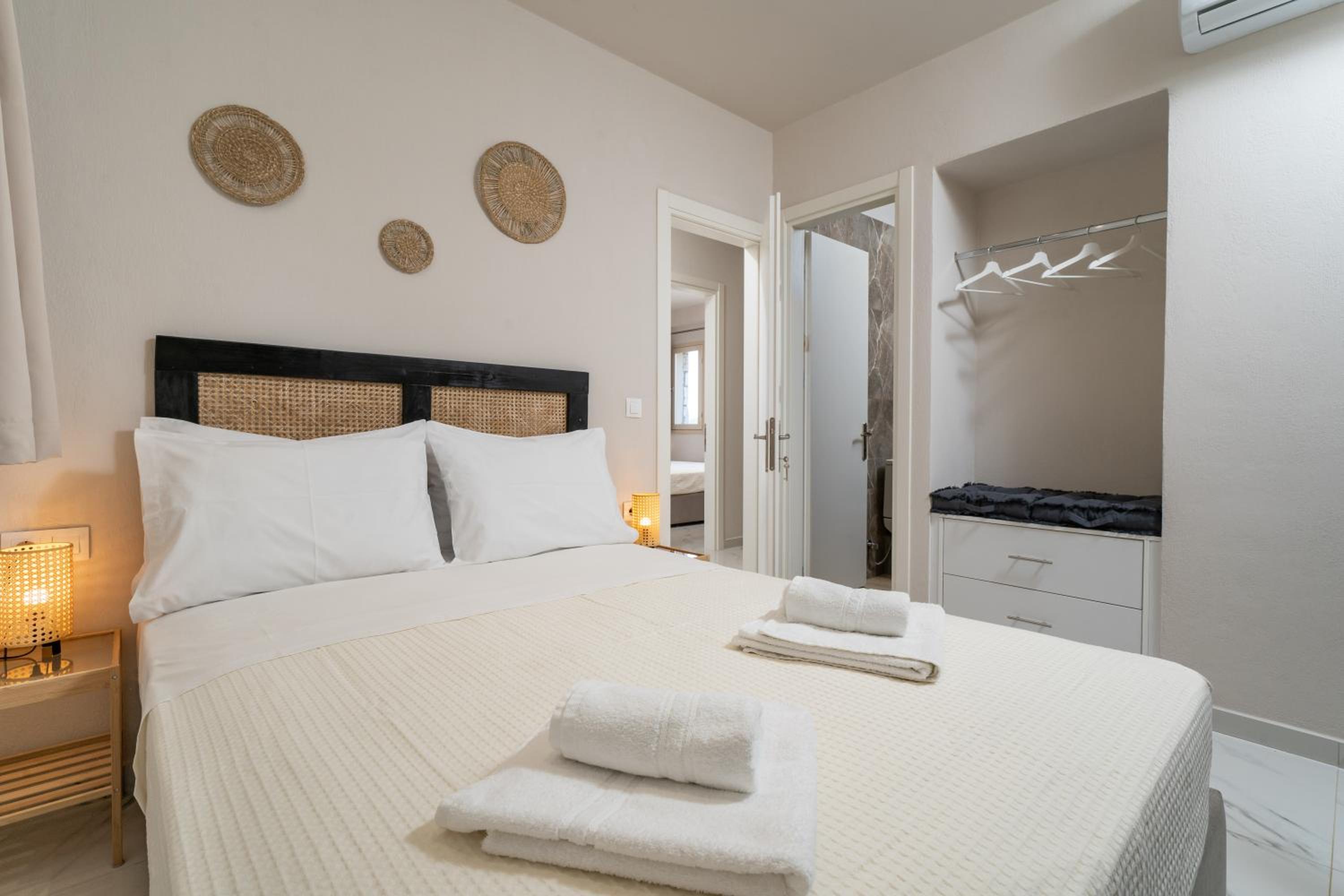 Helicon Luxury Villas
