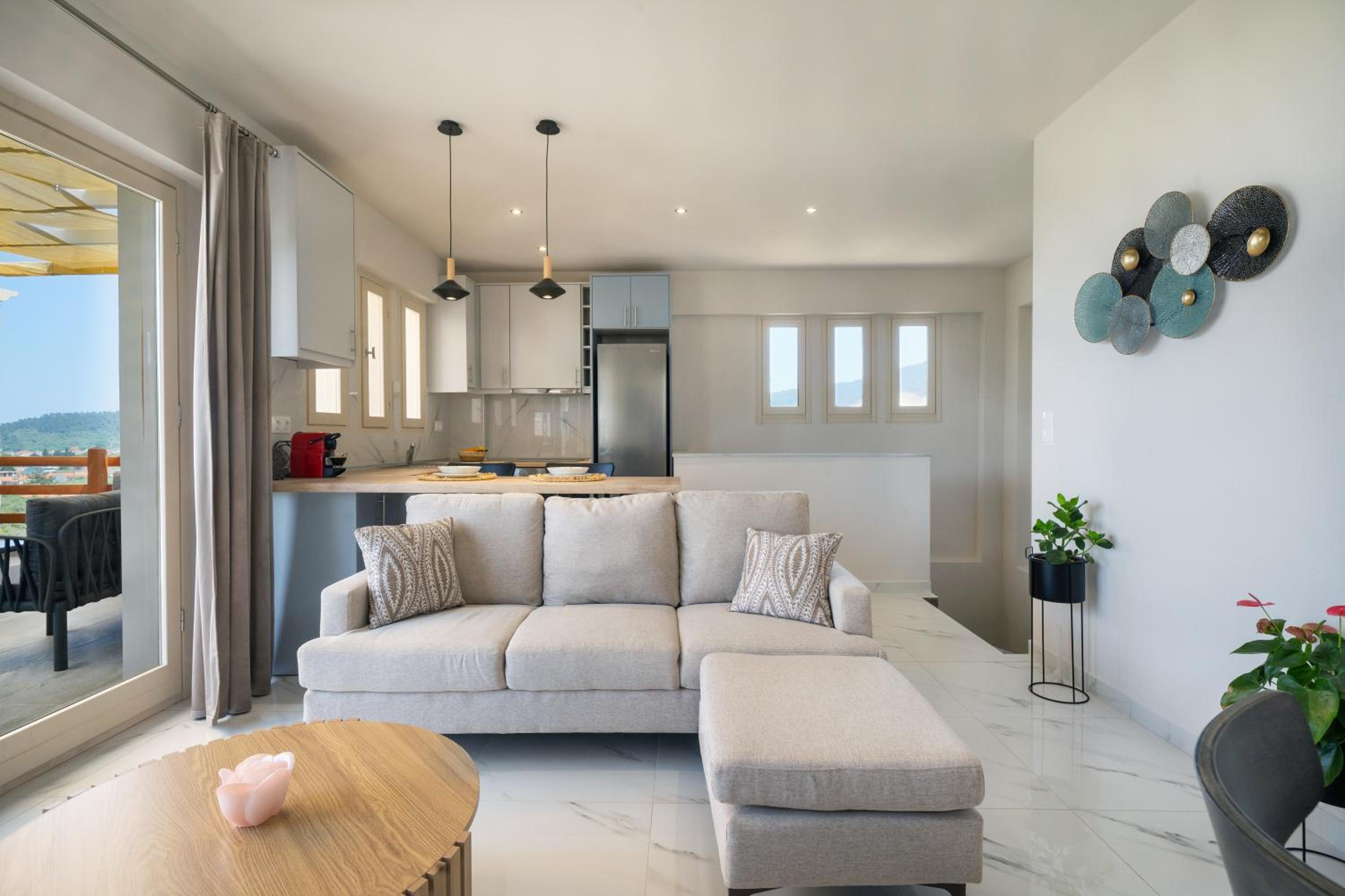 Helicon Luxury Villas