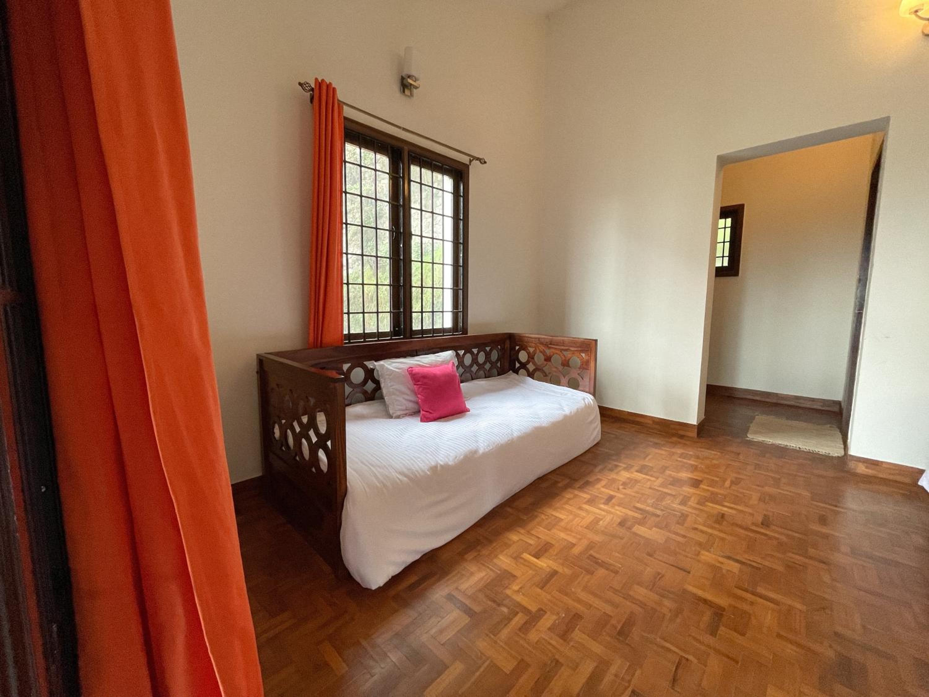 Nashika Homestay by evaddo