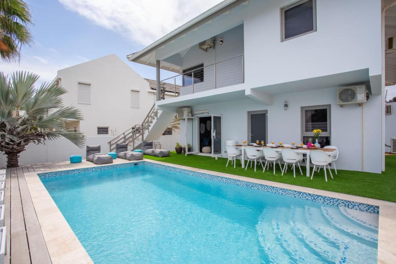 Luxe villa met twee zwembaden