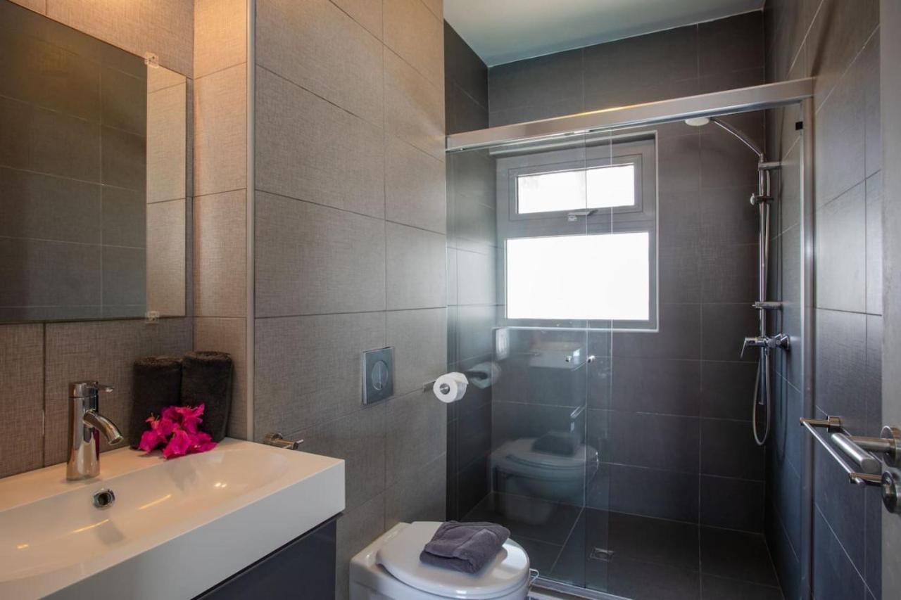Luxe villa met twee zwembaden