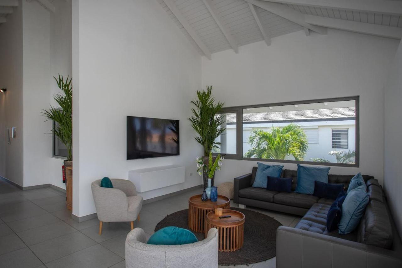 Luxe villa met twee zwembaden