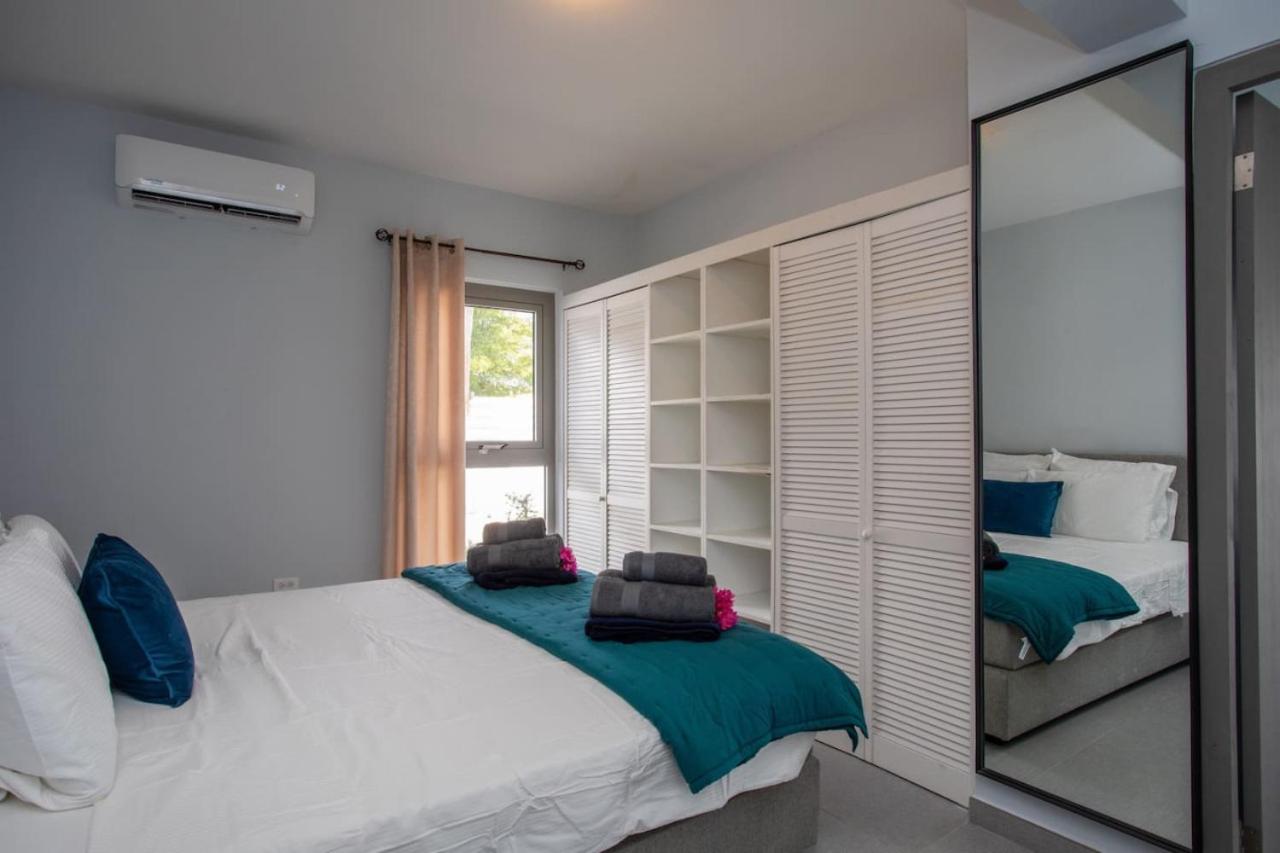 Luxe villa met twee zwembaden