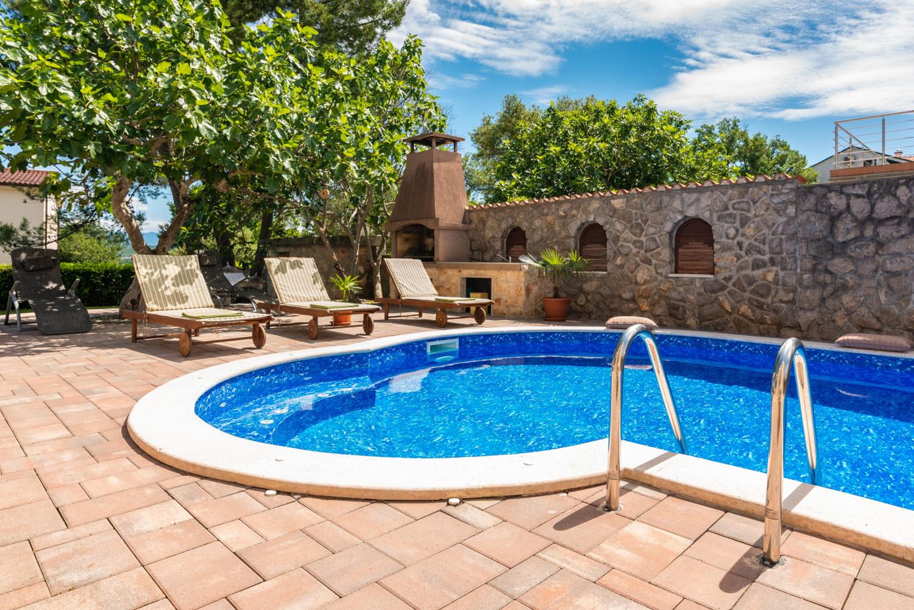 Private holiday house Villa SoulSet with garden and Pool Near Beach in Malinska, Krk