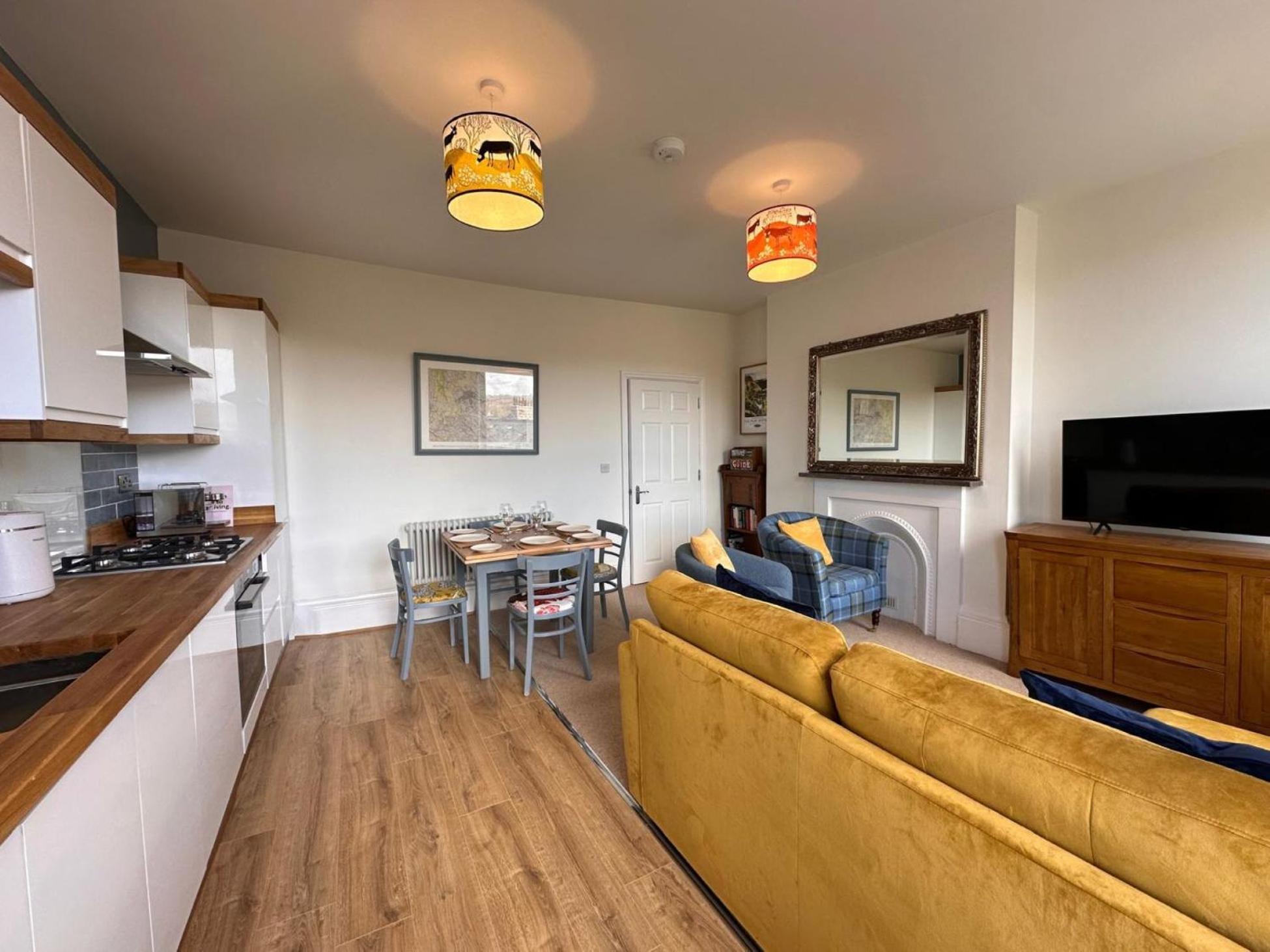 Opera View by Together Travel - Stylish 2-Bedroom Apartment view 3