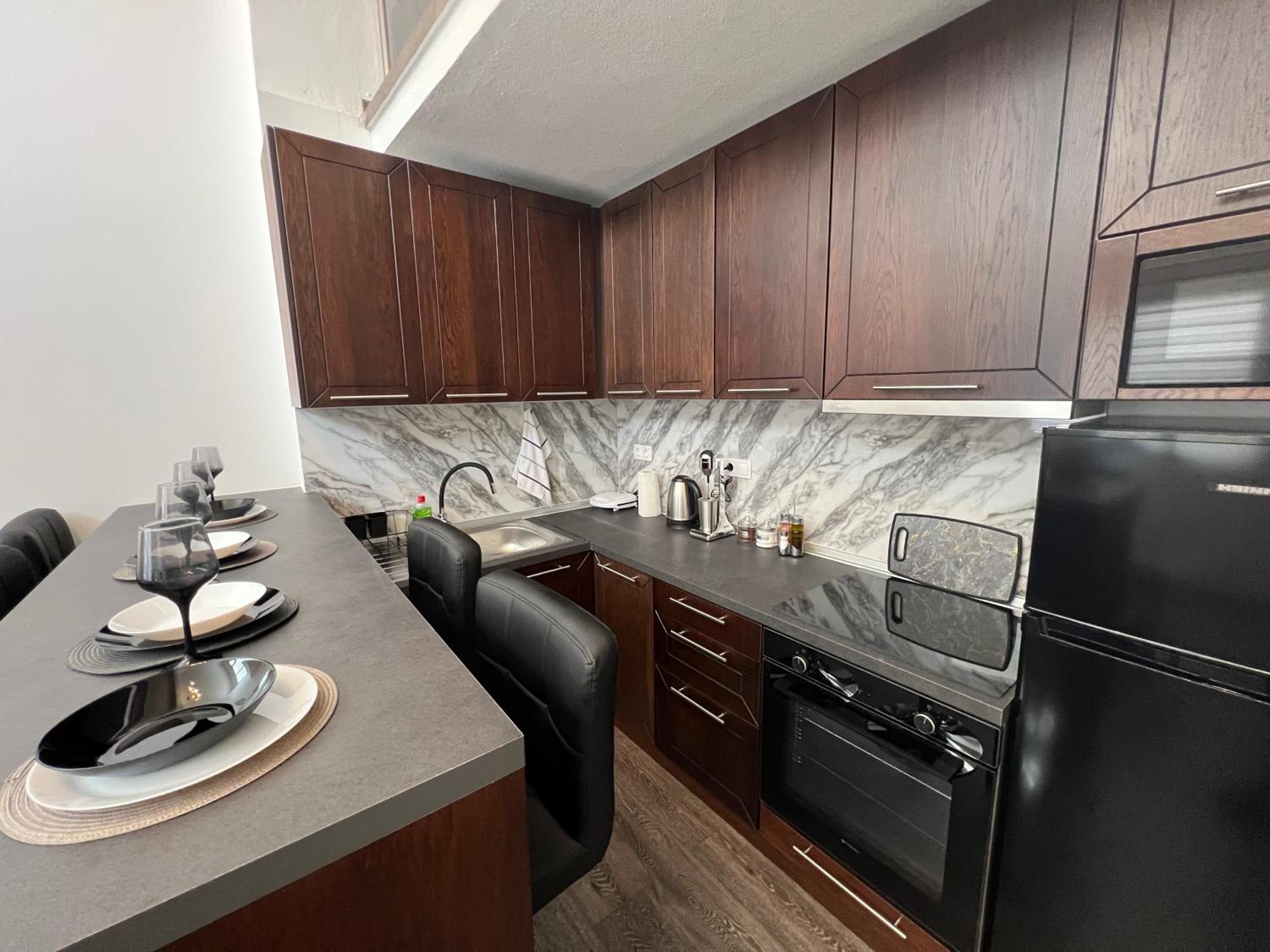 Elegant Loft 2 view 3