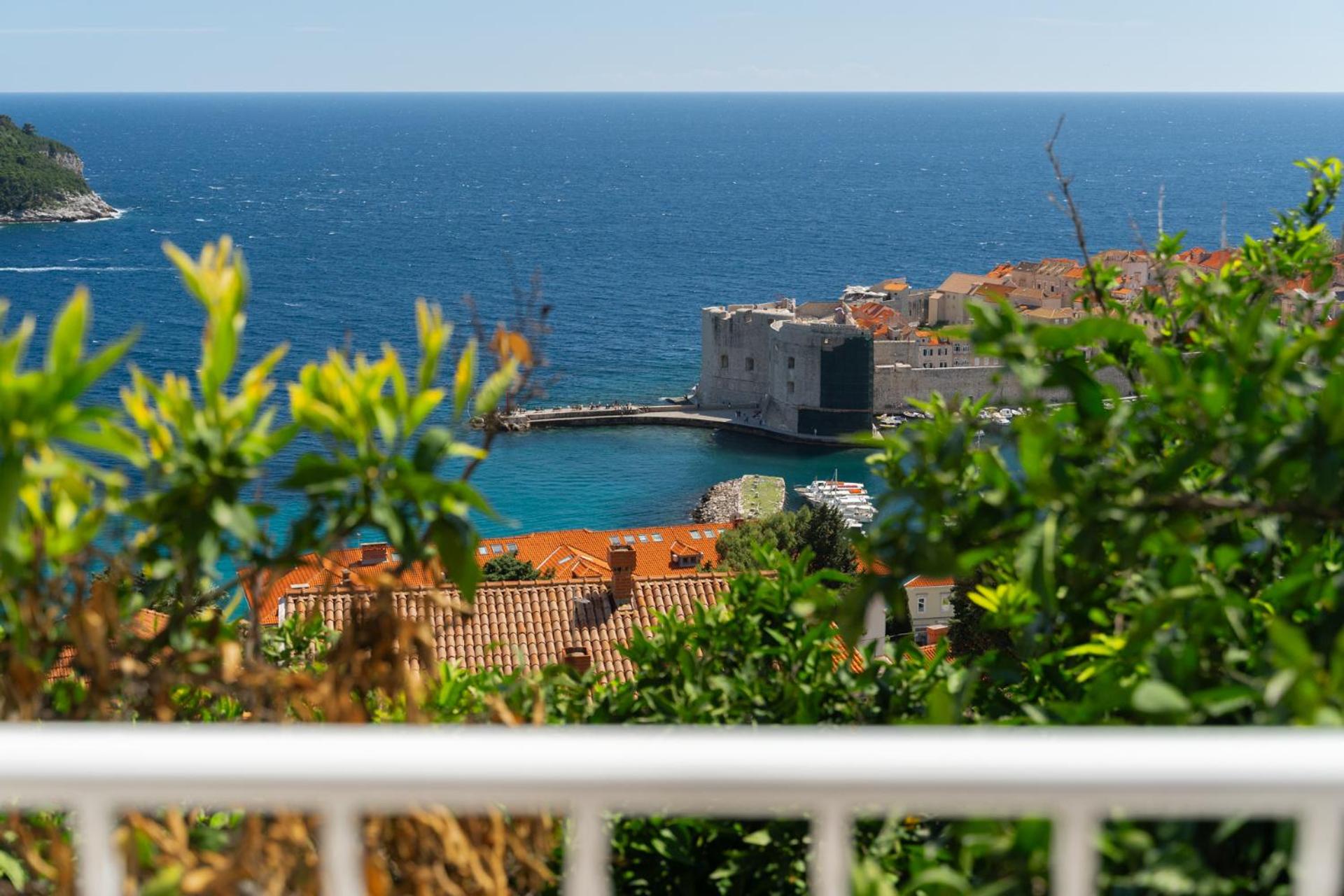 OLD CITY VIEWPOINT by DubrovnikView