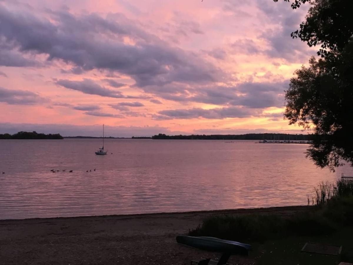 Waupoos Beach Commons Beach House