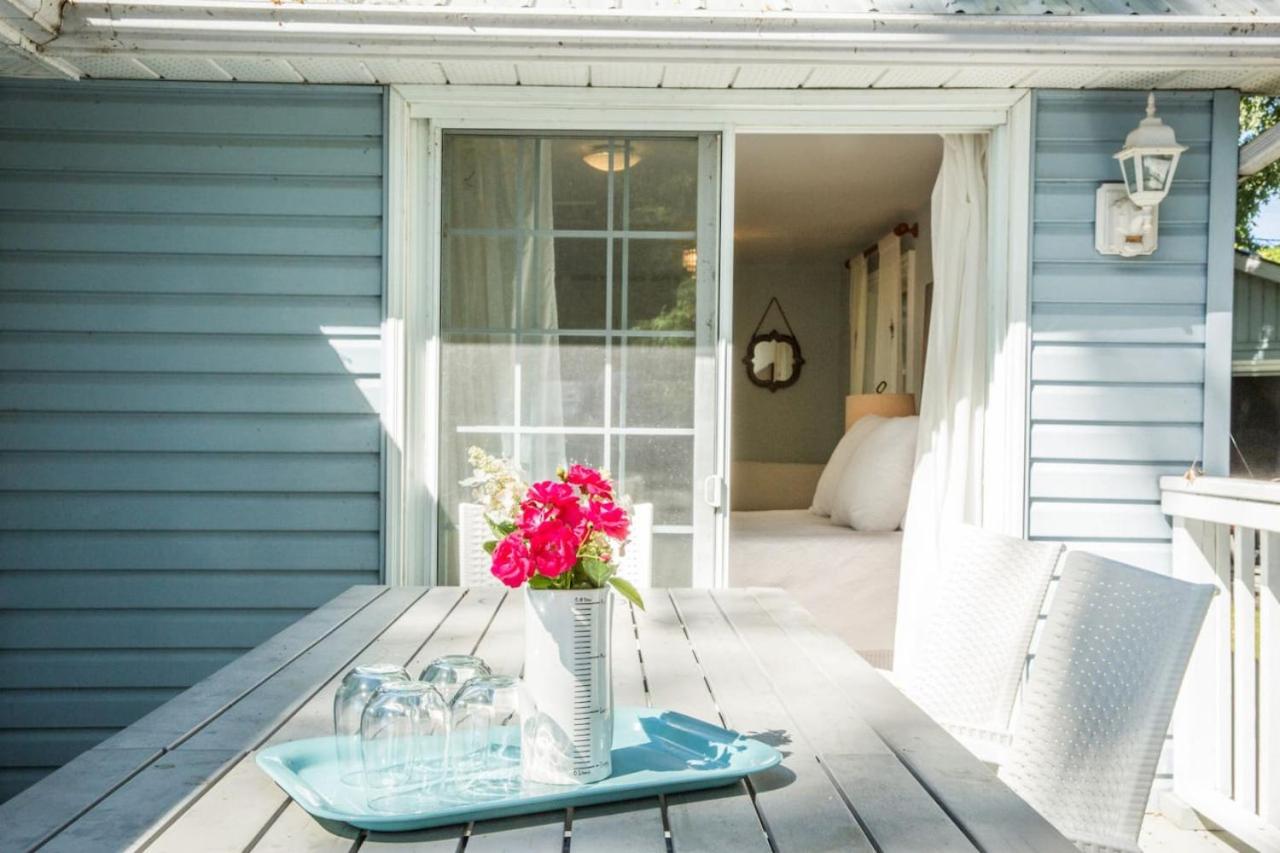 Waupoos Beach Commons House and Chalet
