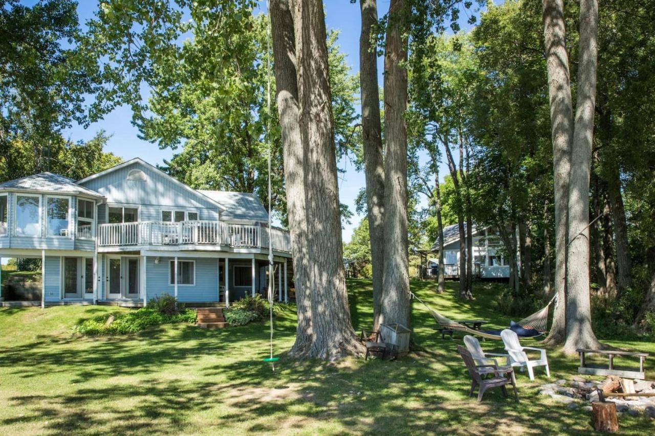 Waupoos Beach Commons House and Chalet