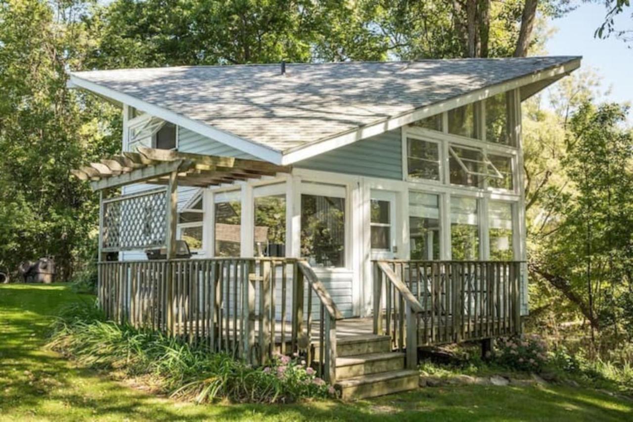Waupoos Beach Commons House and Chalet