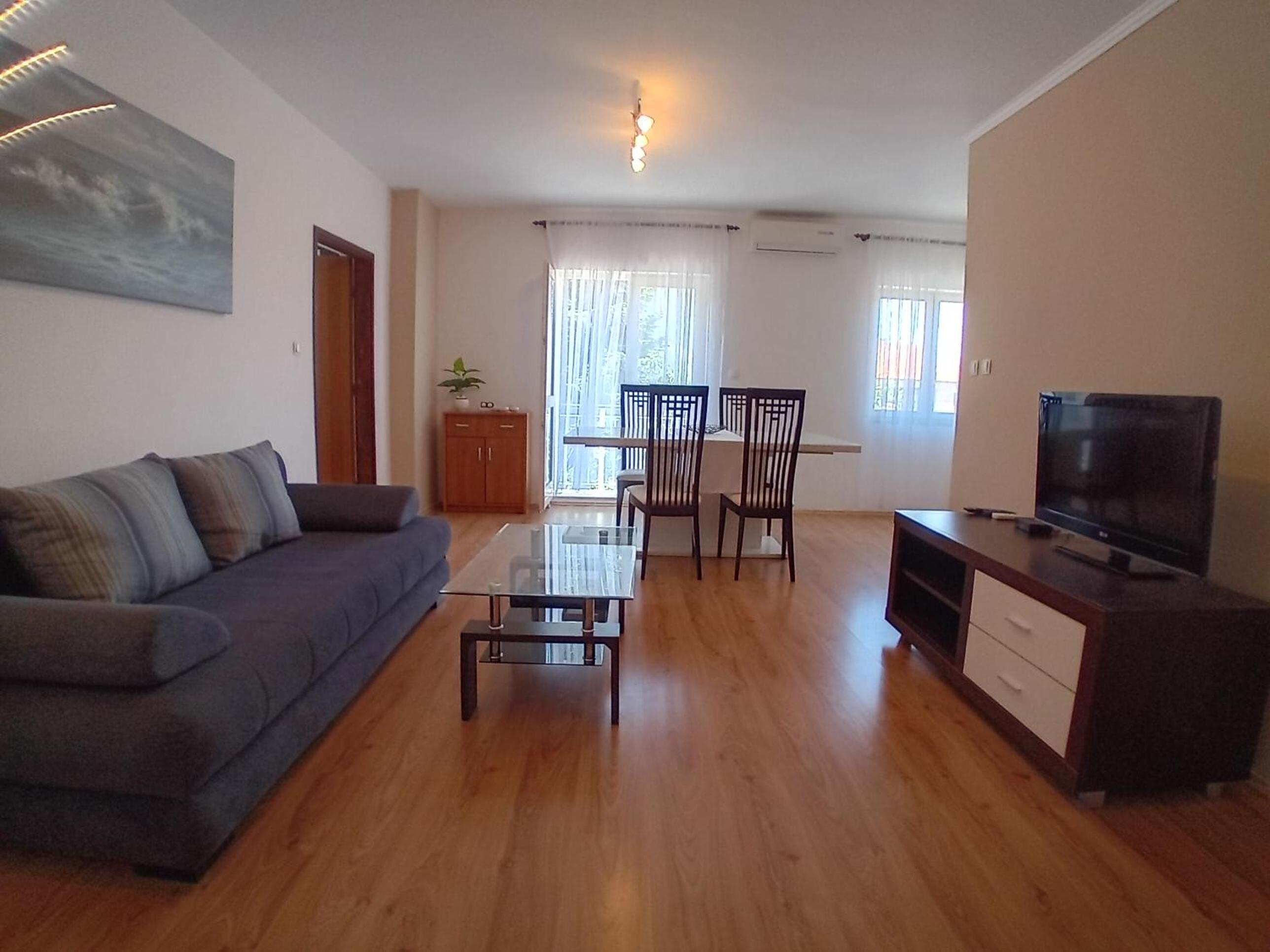 Apartments Angie