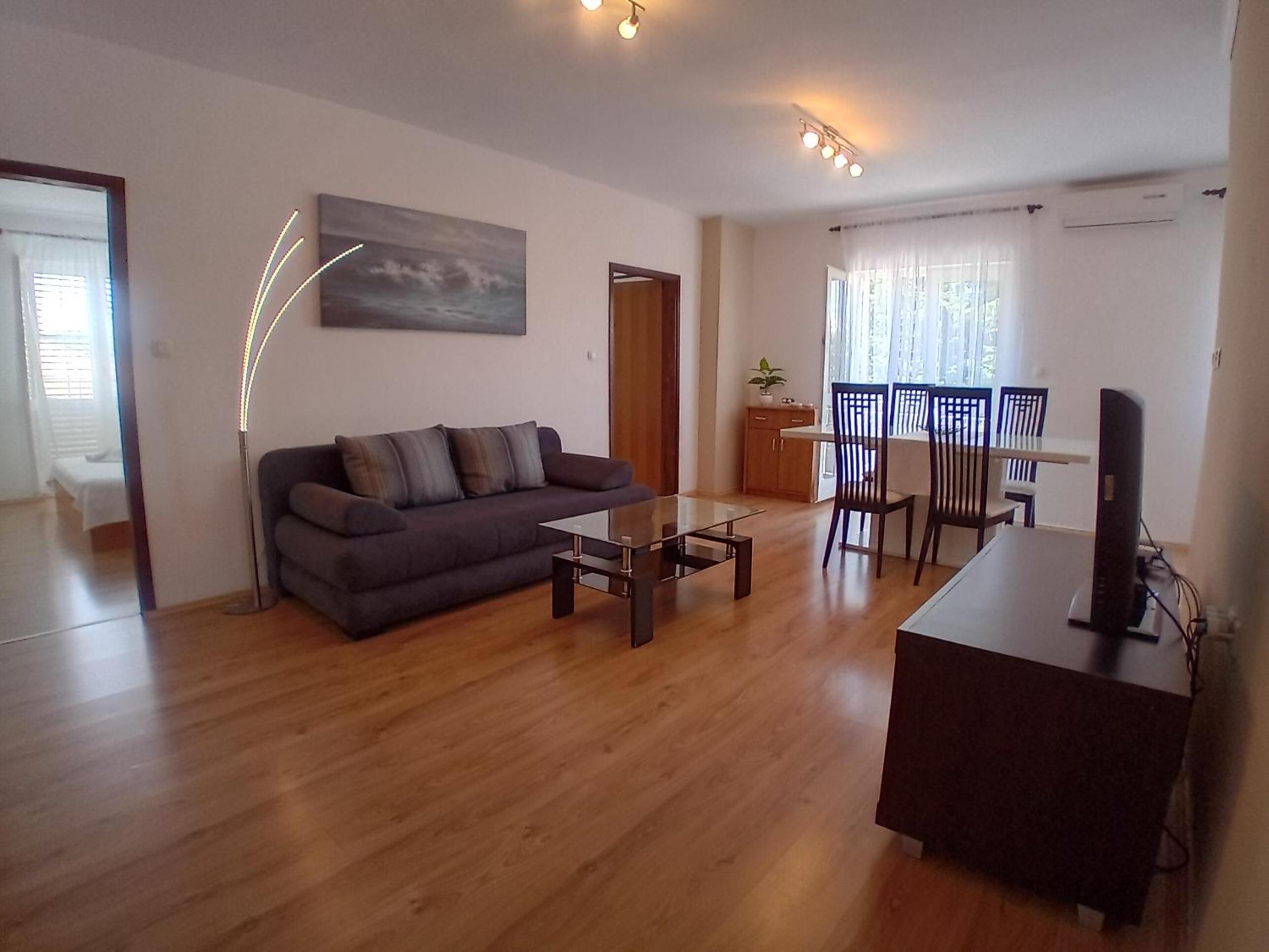 Apartments Angie