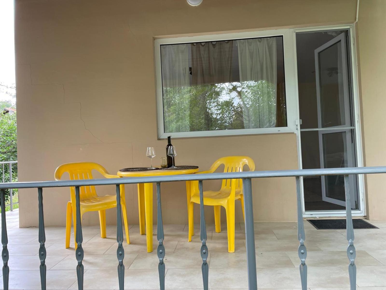 A charming and peaceful summer villa 400m from the sea