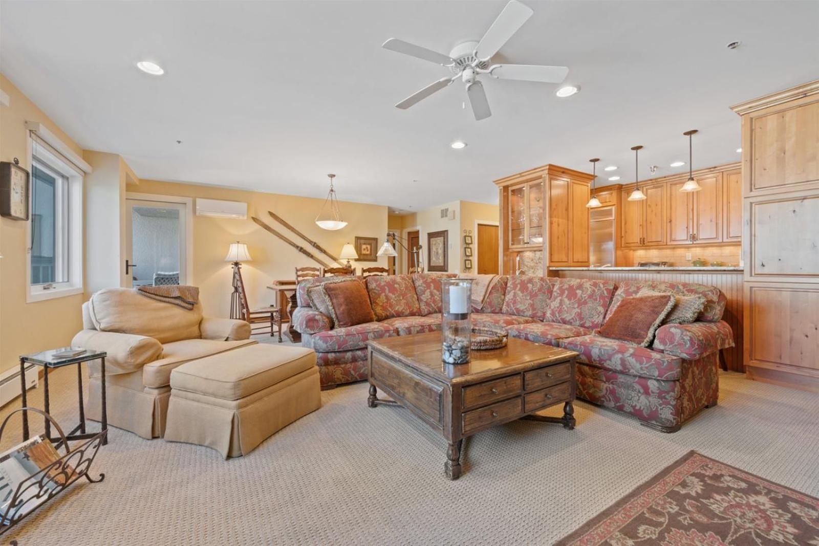 Beaver Creek Village Luxury 2 Bedroom Condo view 4