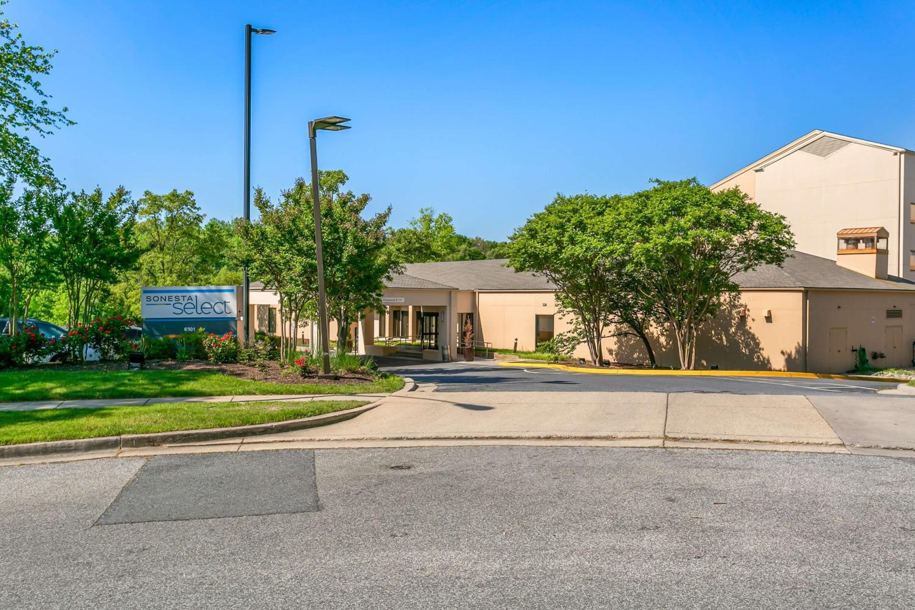 Hotel Sonesta Select Greenbelt College Park - Image 1