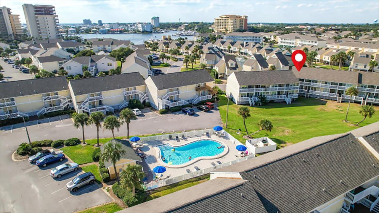 Sandpiper Cove Unit 8139 Updated Studio In Destin FL view 4