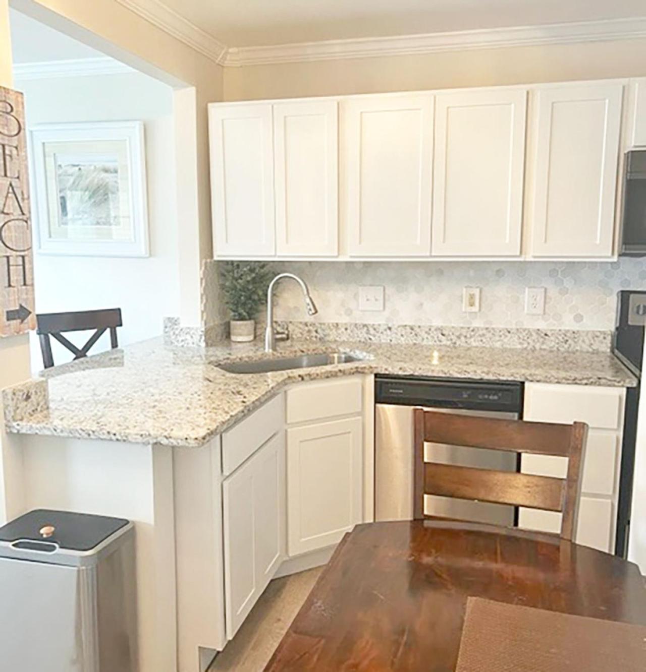 Sandpiper Cove Unit 8139 Updated Studio In Destin FL view 5