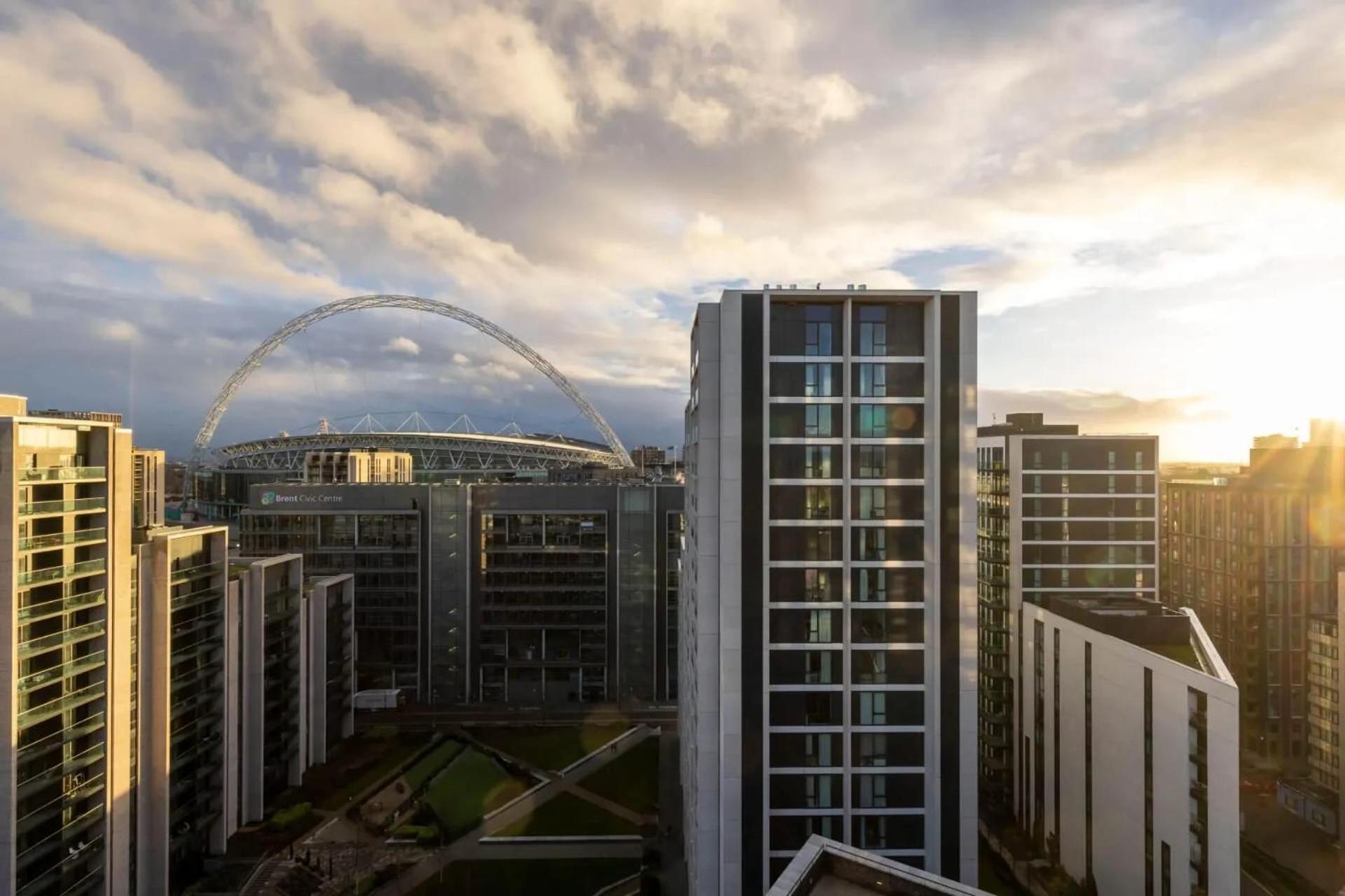 Repton Gardens at Wembley Park - Botanical Inspired