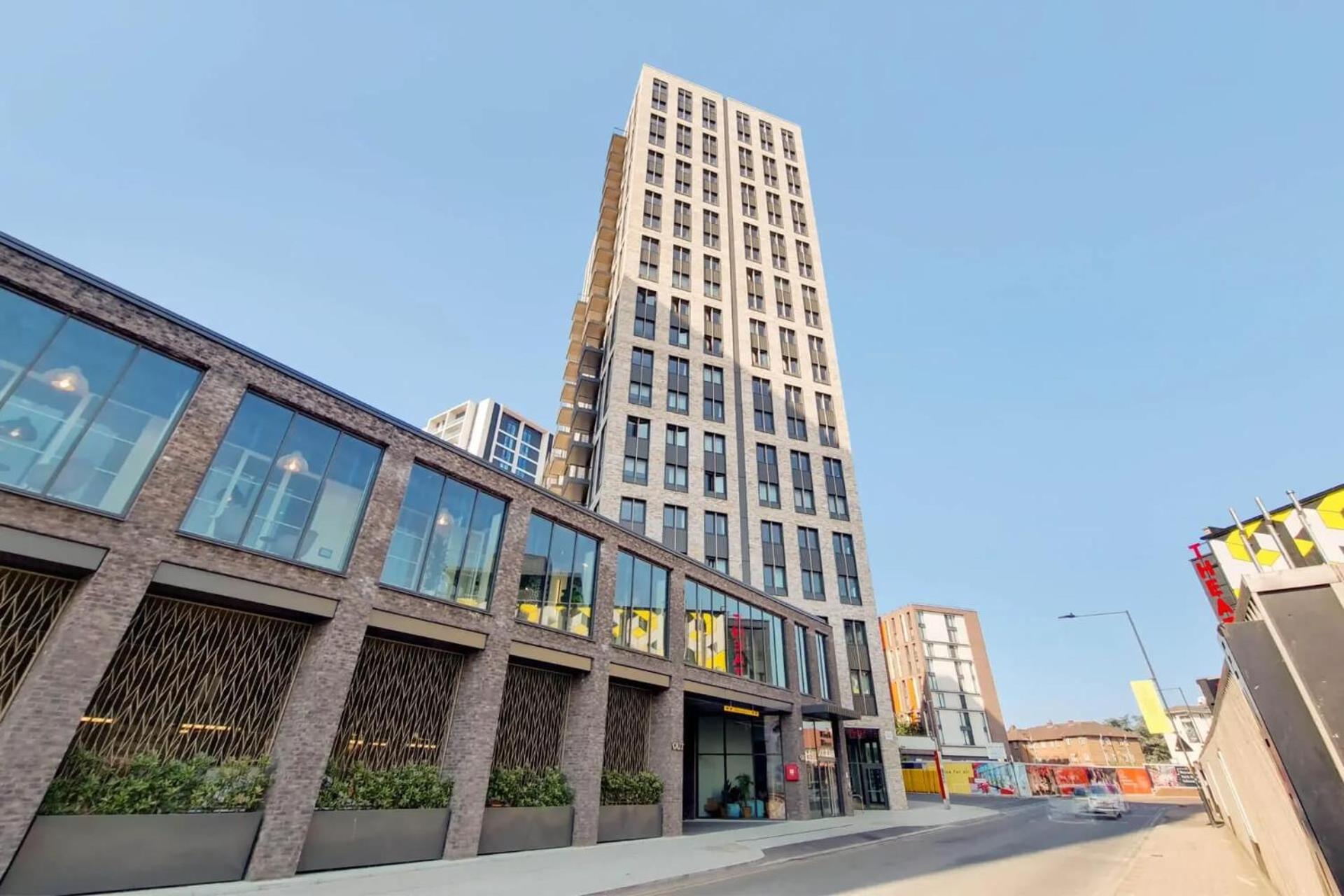 Repton Gardens at Wembley Park - Botanical Inspired