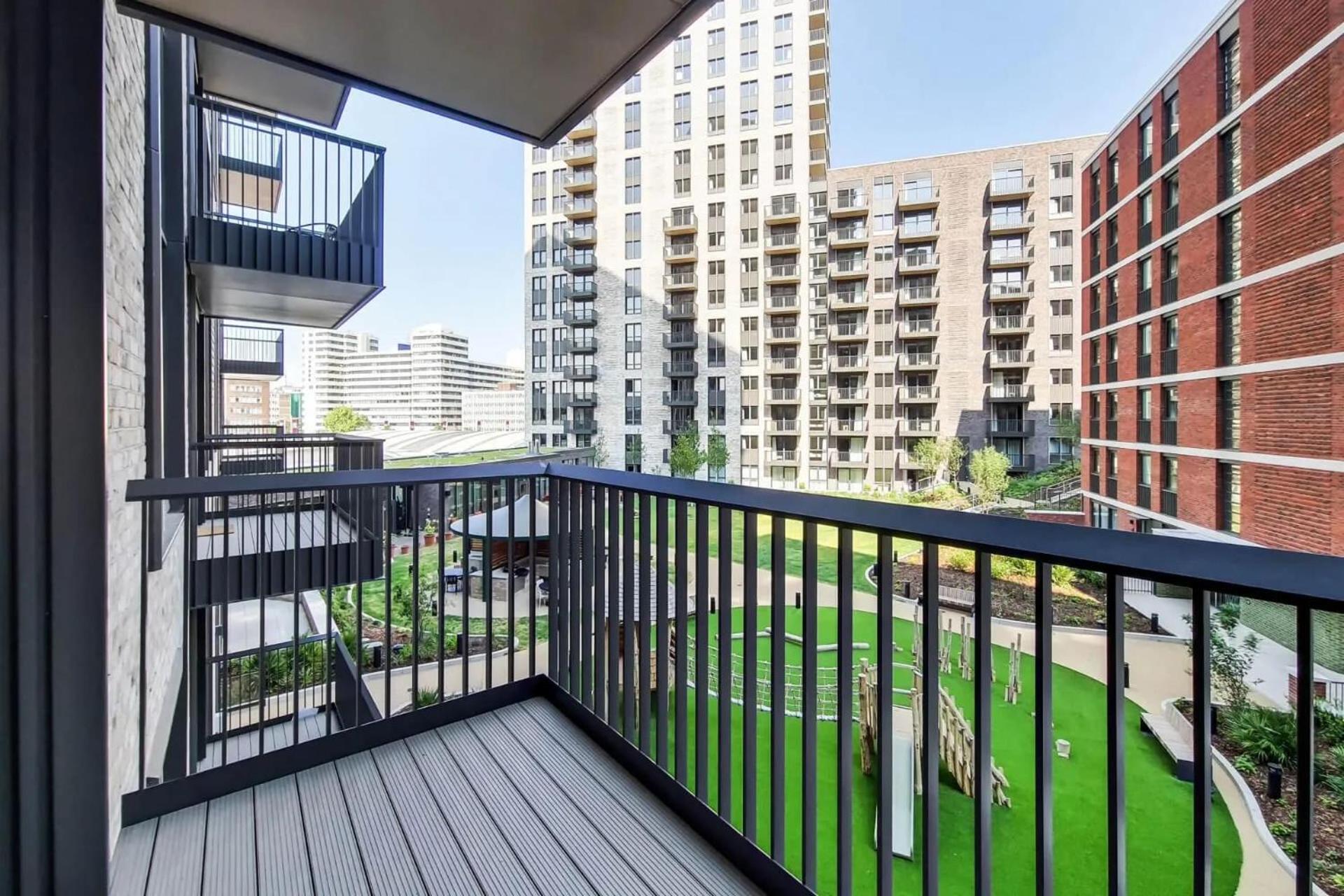 Repton Gardens at Wembley Park - Botanical Inspired