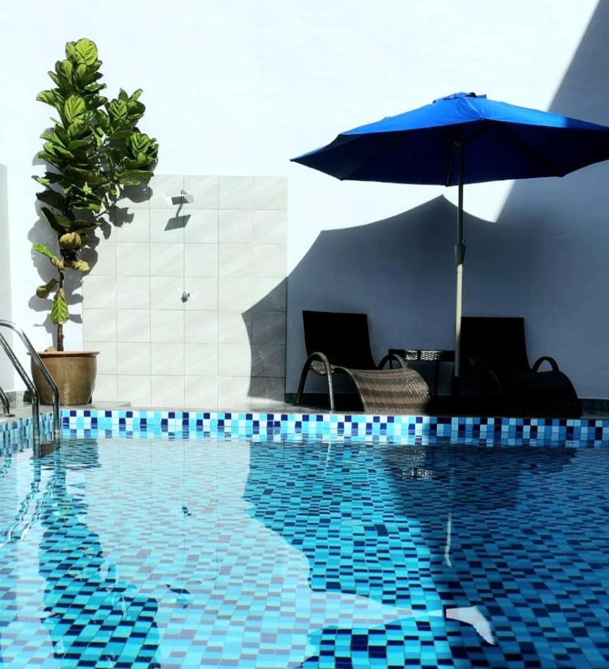 2Houses with A Huge Private Pool 8 Bedrooms & 8 Bathrooms photo 1