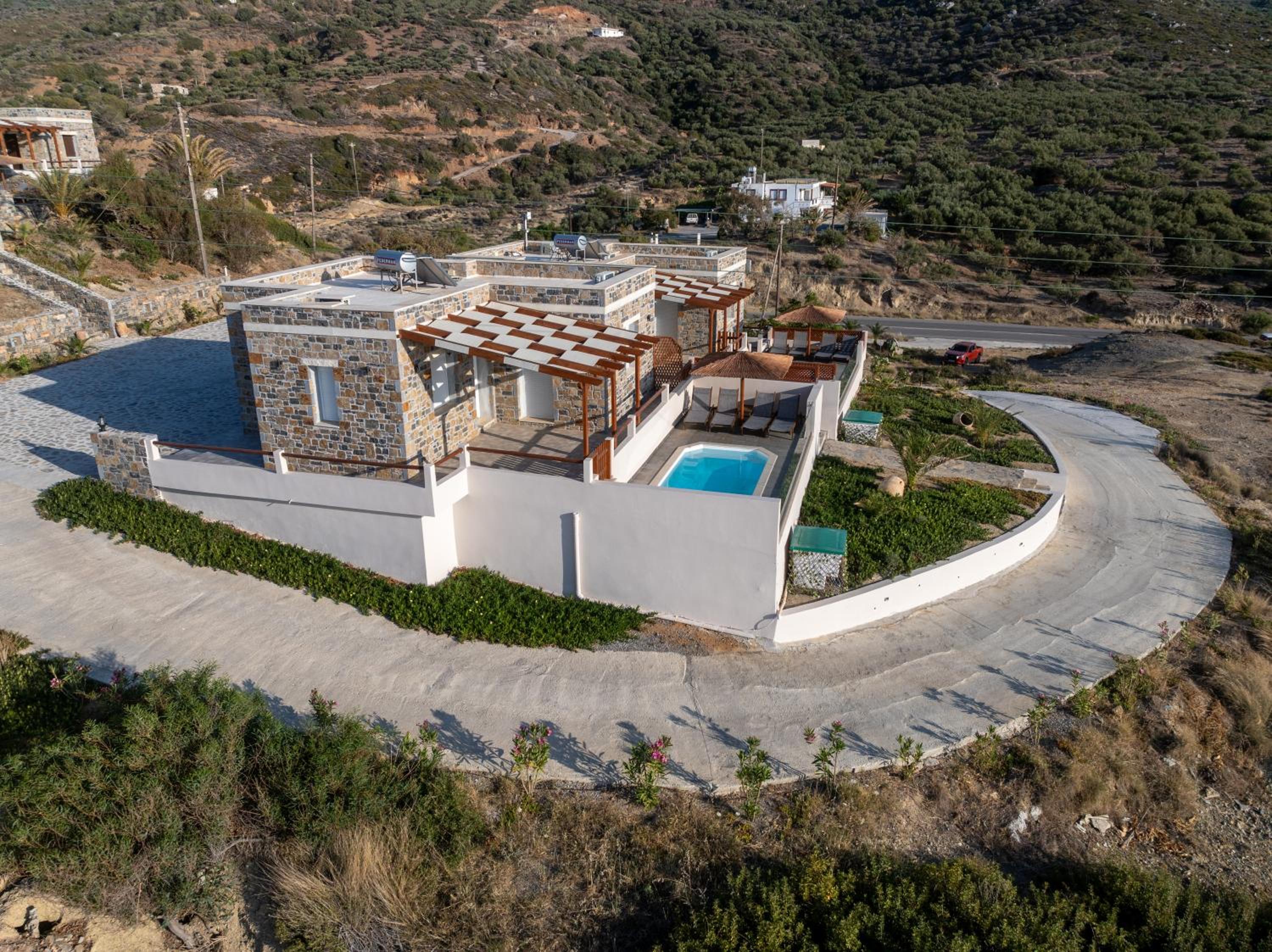 Apartments Kalaitzakis with private pool