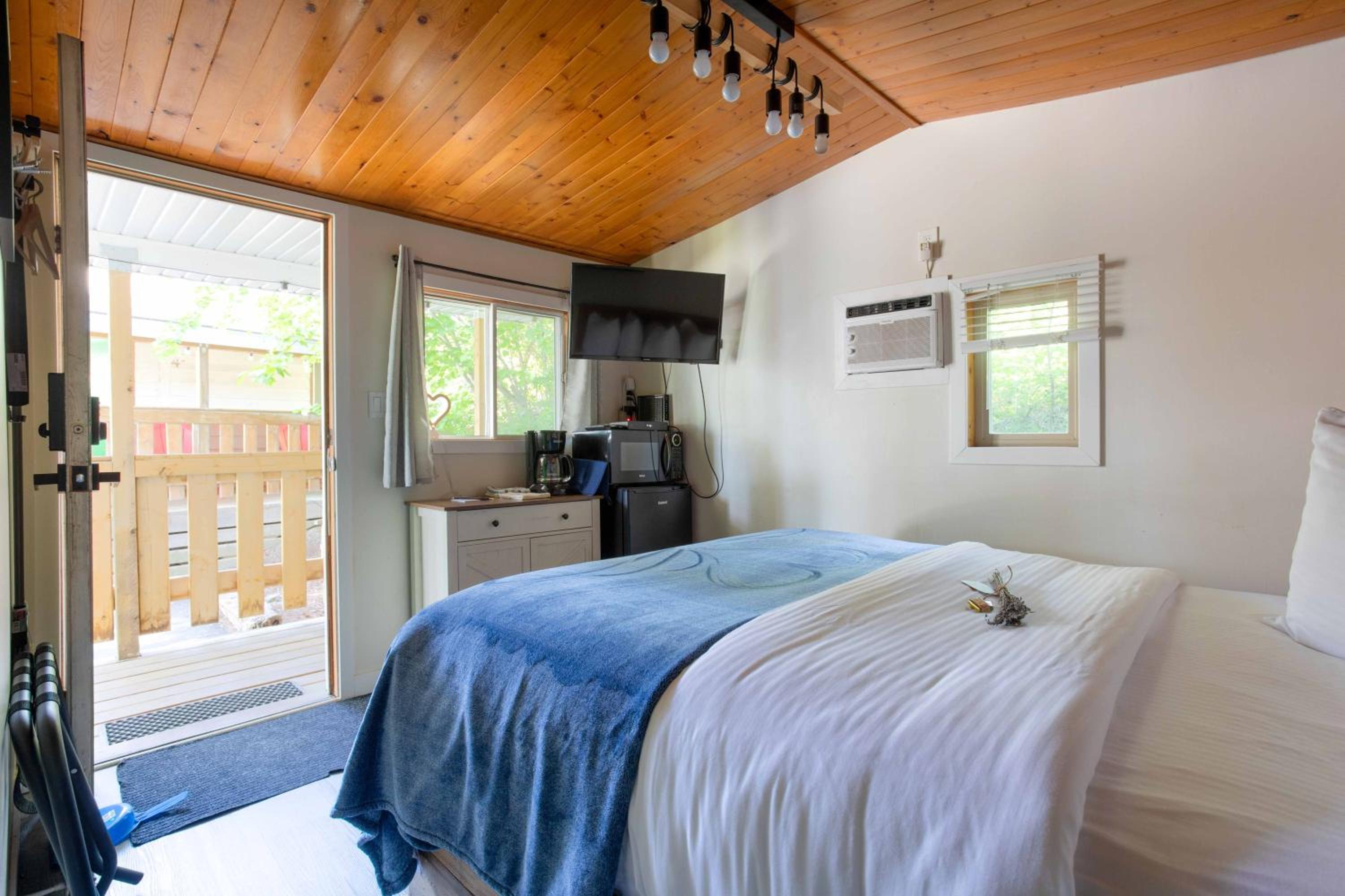 The Valley View Cabins and Event Center