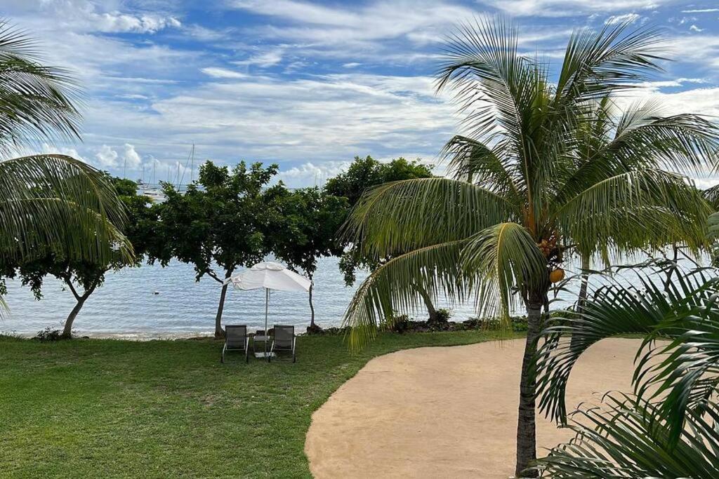 Latitude Luxury Seafront Suite