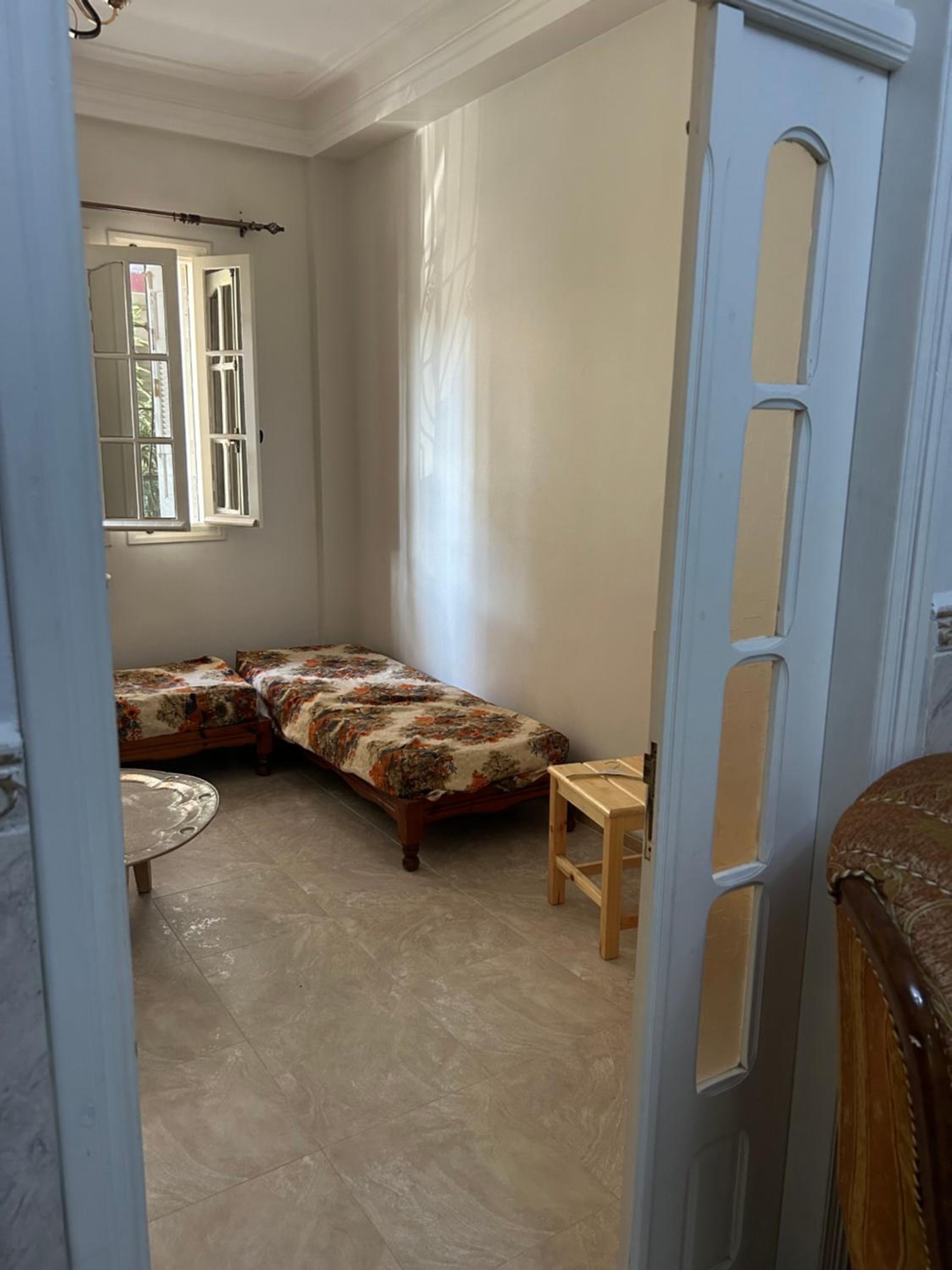 Yassine's home