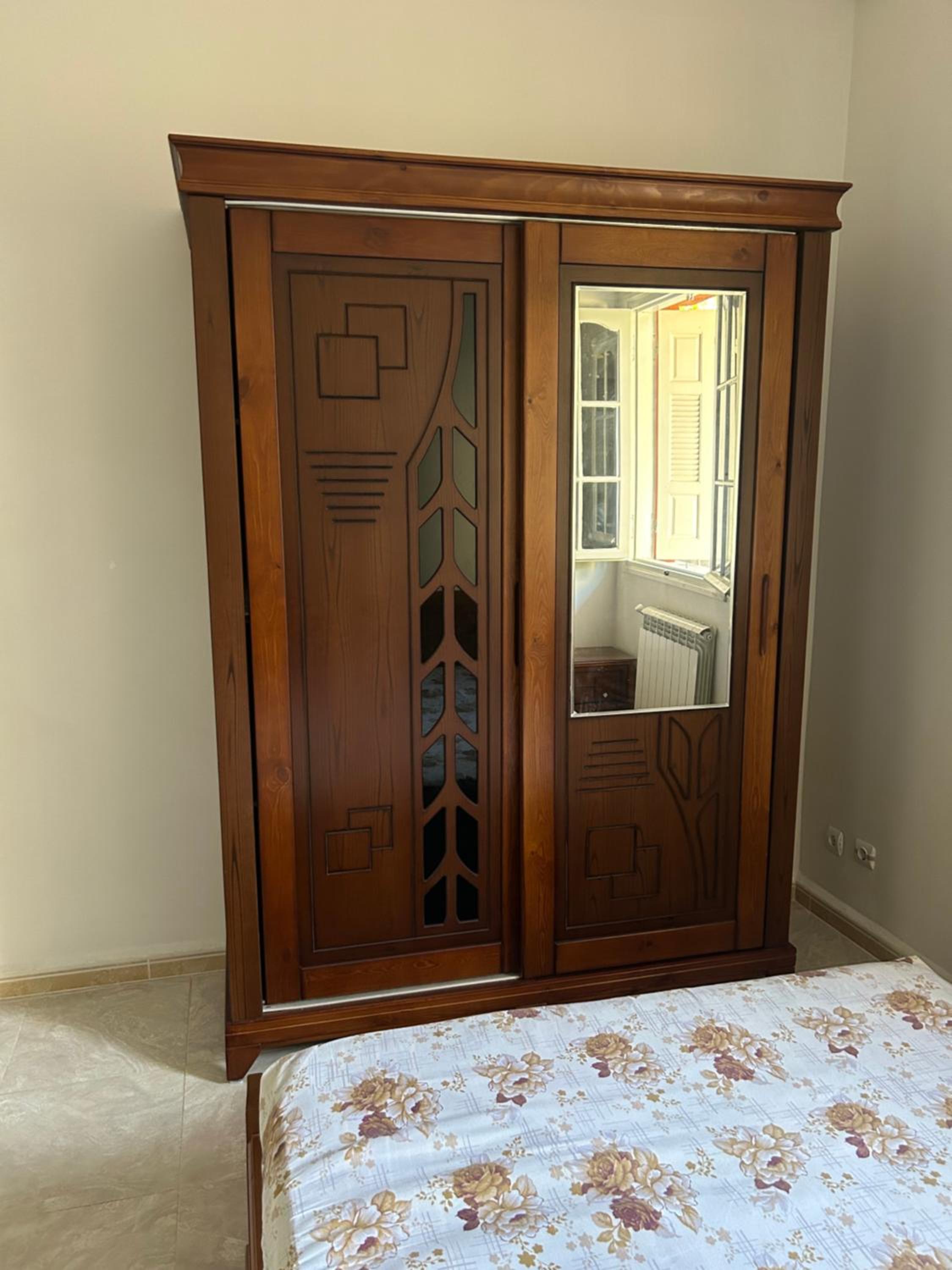 Yassine's home