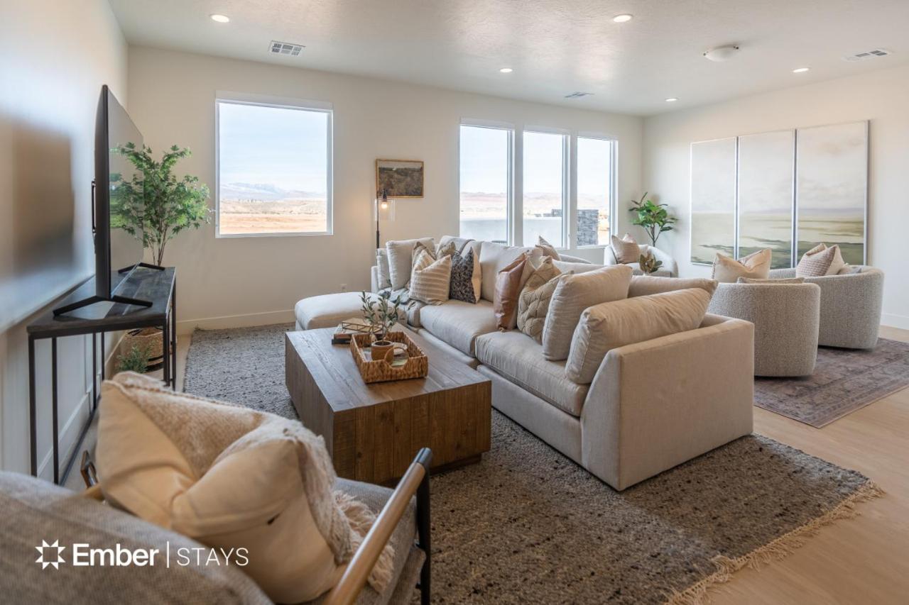 Desert Vista at Desert Color (by Ember Stays) view 4