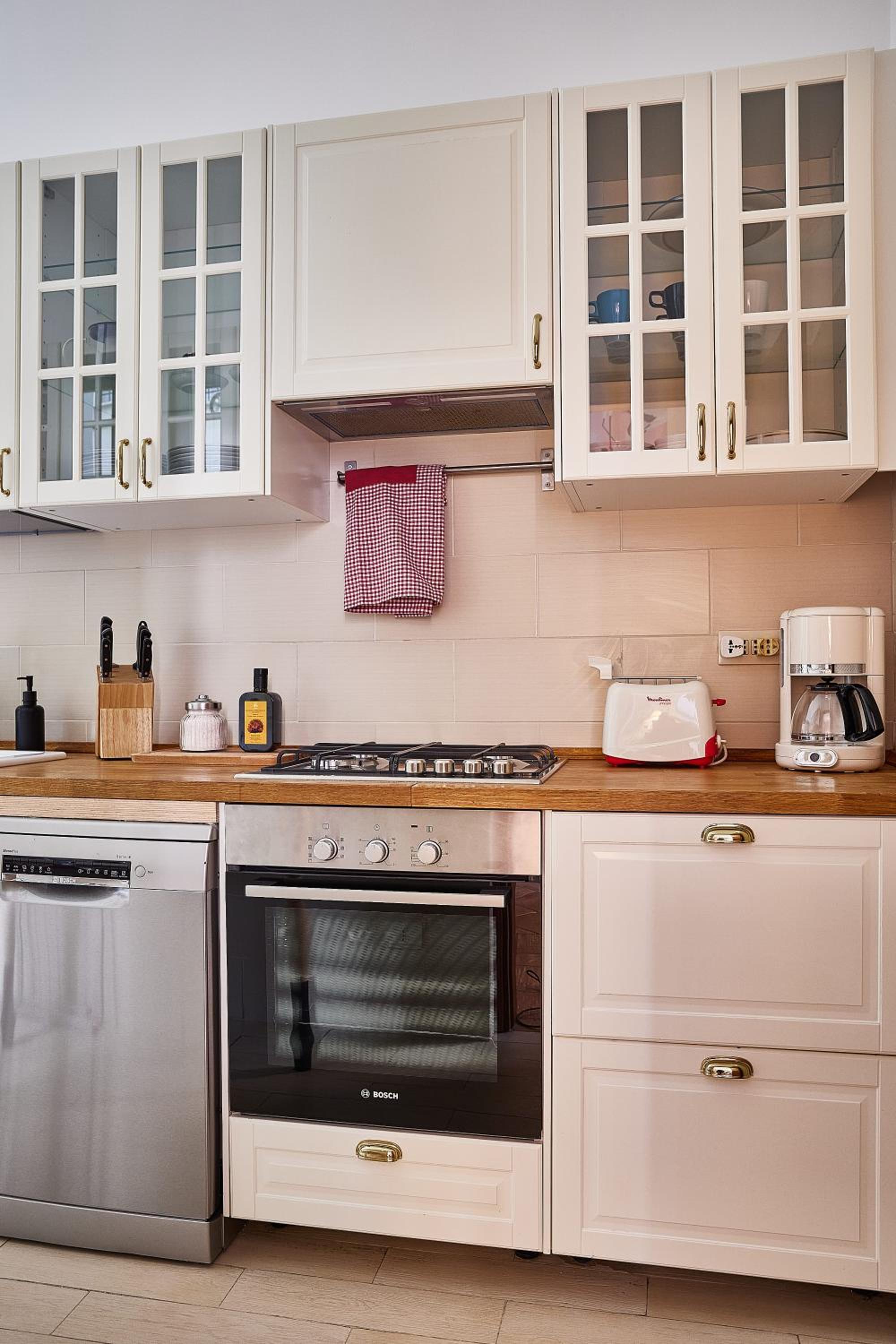 TrastevereHome - Elegant Apartment Near Navona Square