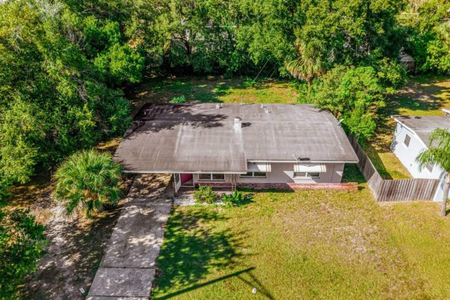 Magical 3BR Orlando Getaway Kitchen Near Parks