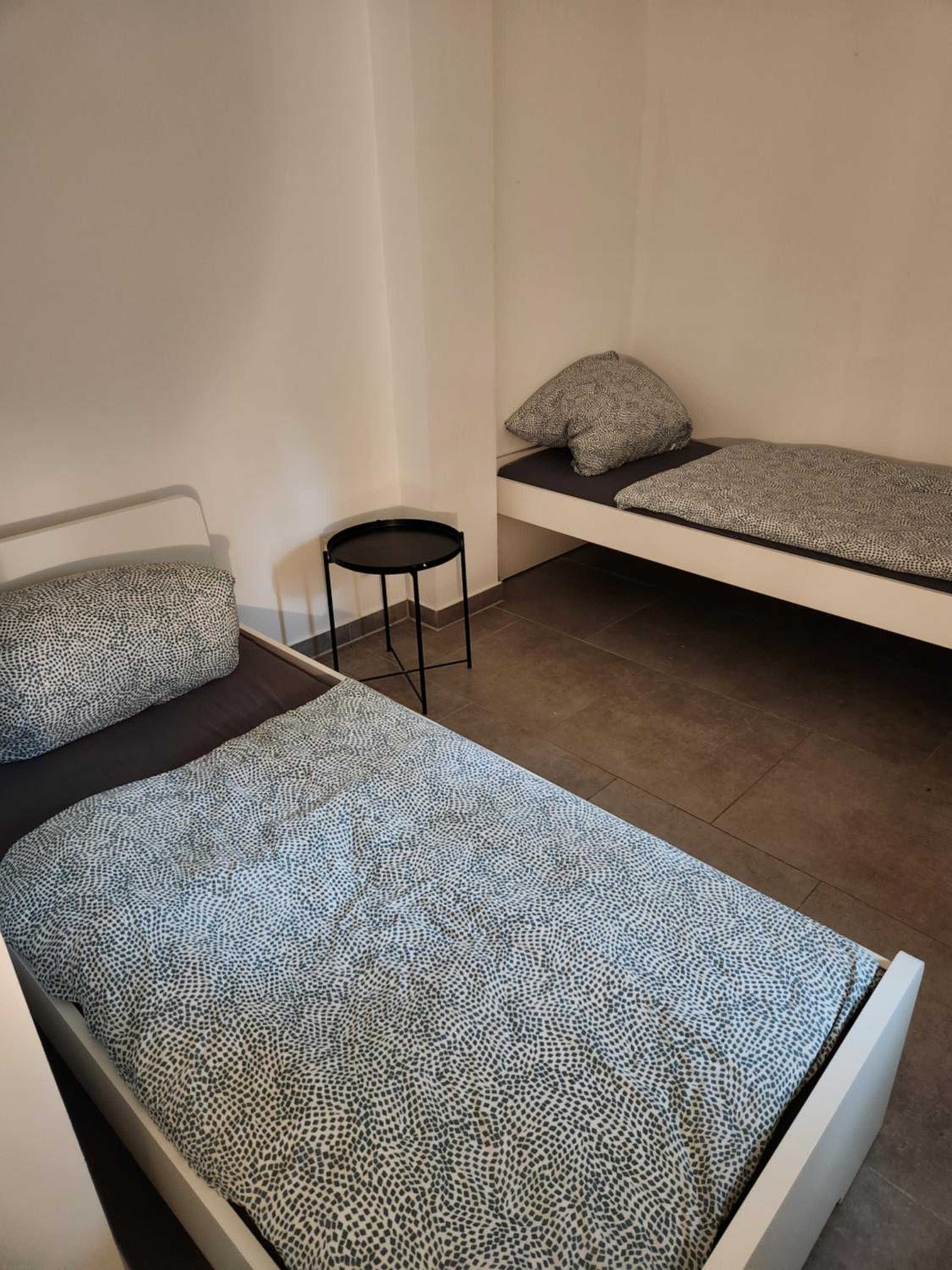 TOPFLAT mit Küche I gratis Parkplatz I drei Schlafzimmer I zentrumnah