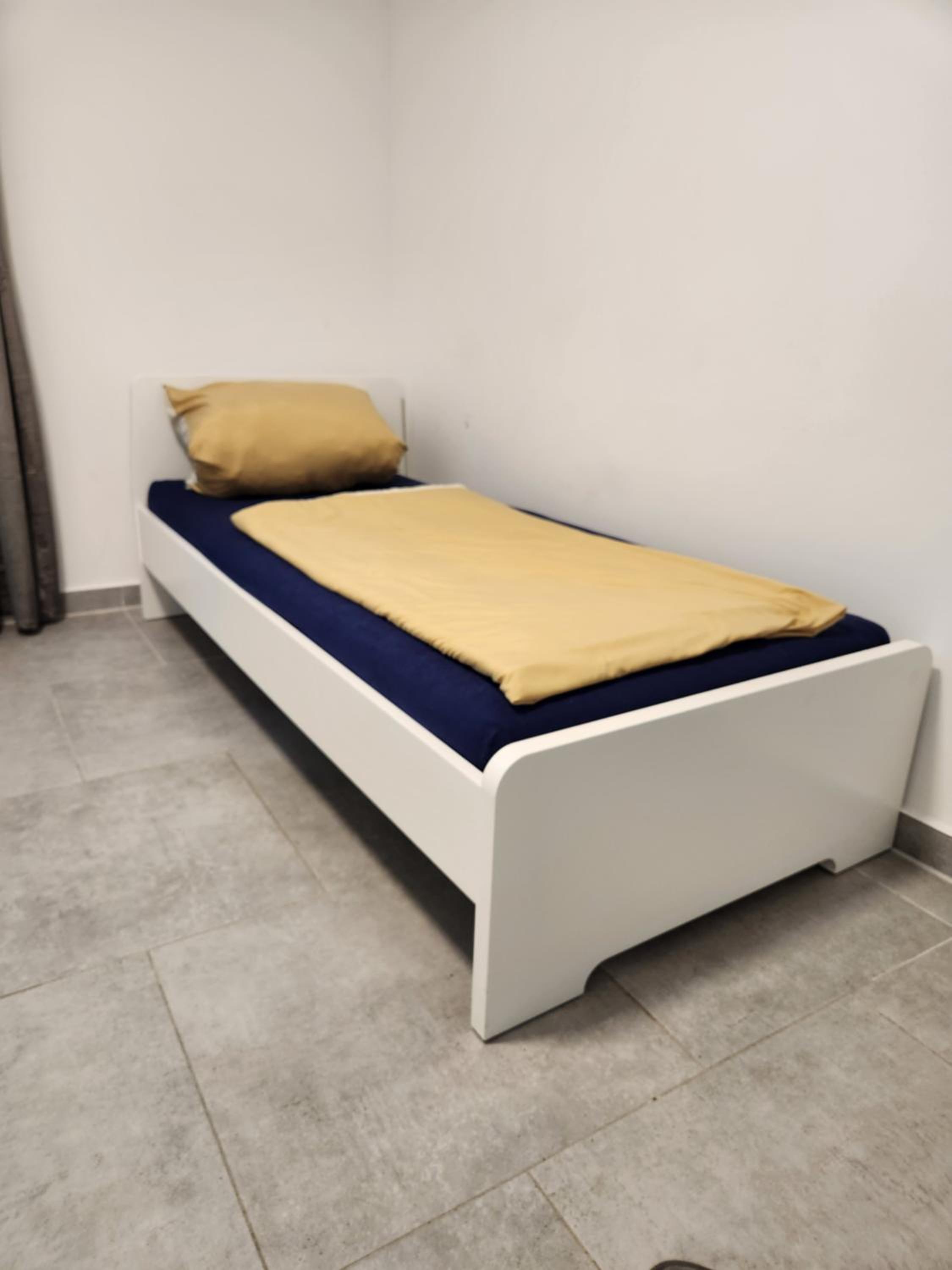 TOPFLAT mit Küche I gratis Parkplatz I drei Schlafzimmer I zentrumnah